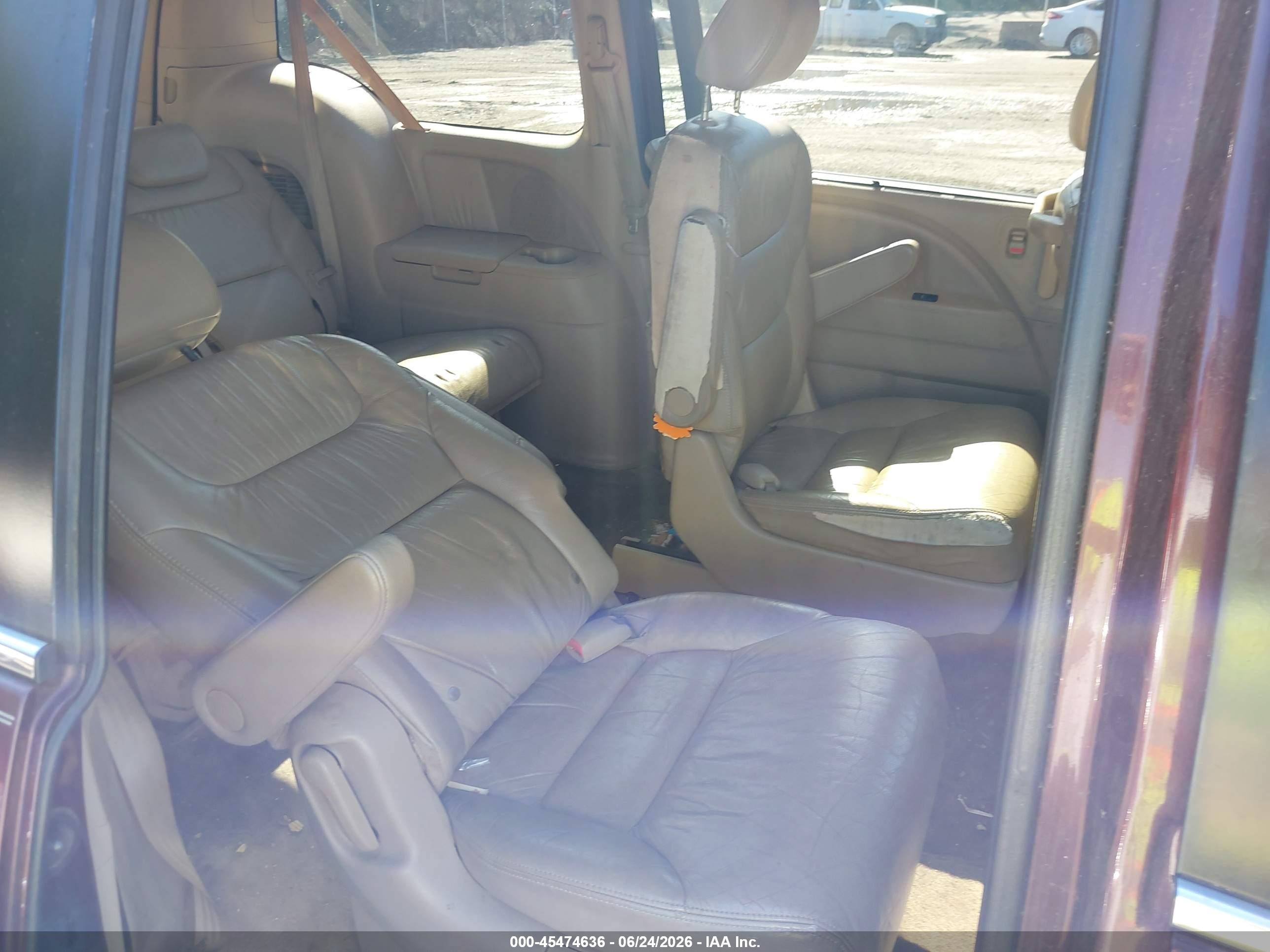 2007 Honda Odyssey Touring Burgundy vin: 5FNRL388X7B048238
