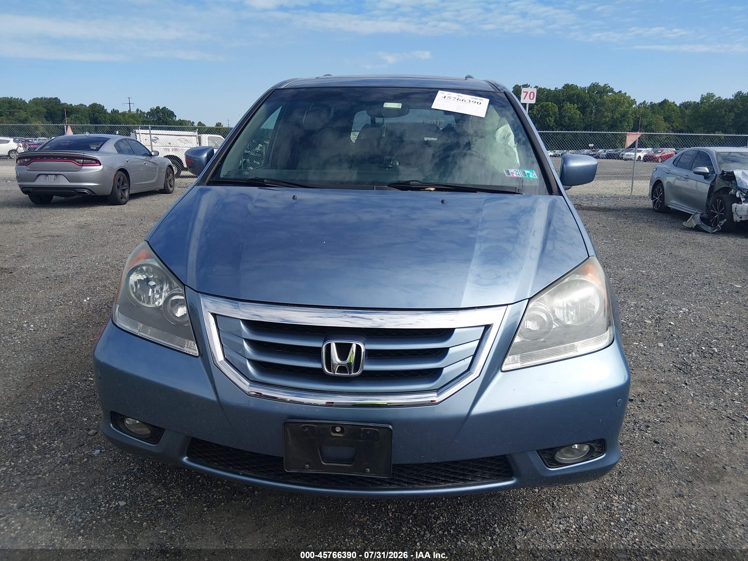 2008 Honda Odyssey Touring Blue vin: 5FNRL388X8B003205