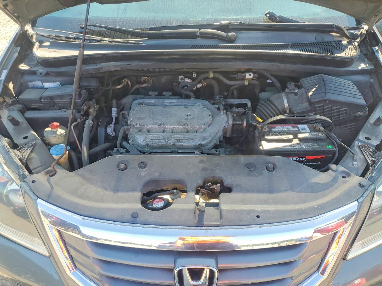 2008 Honda Odyssey Touring Gray vin: 5FNRL38908B044516