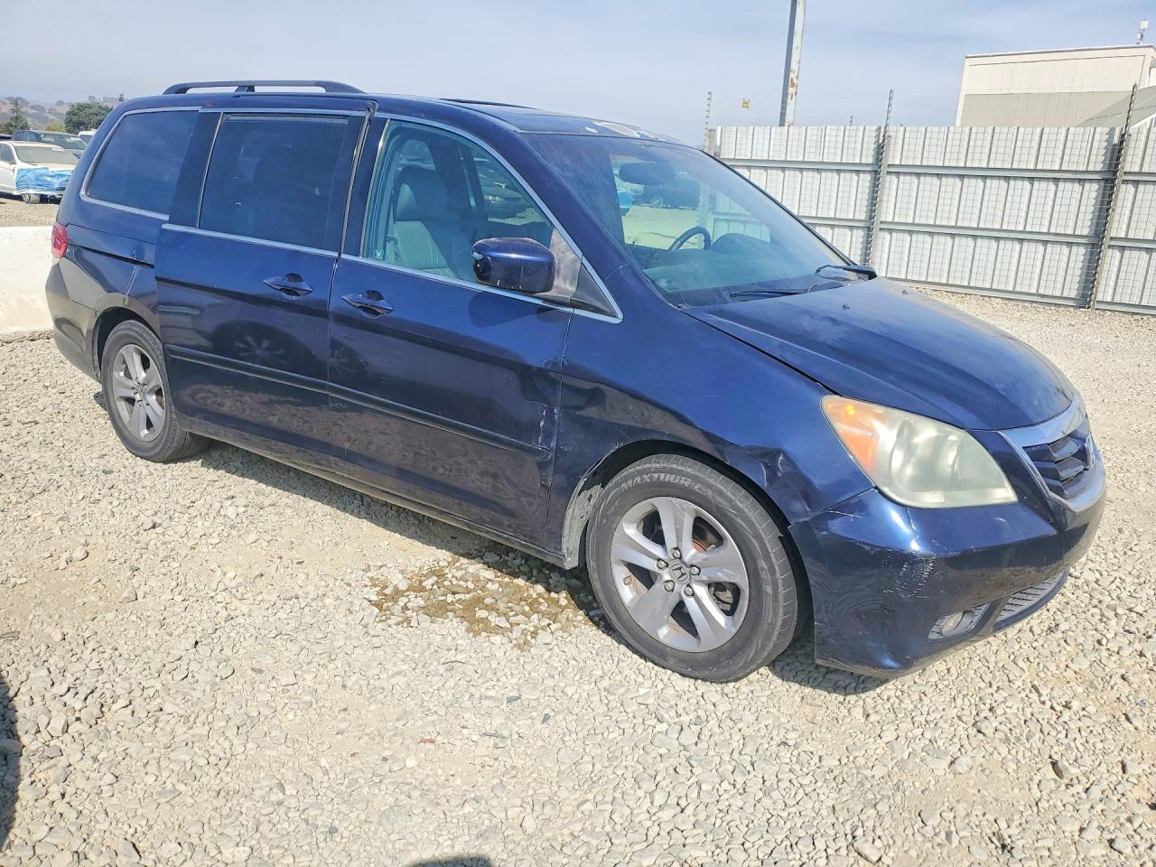 2008 Honda Odyssey Touring Blue vin: 5FNRL38908B065074