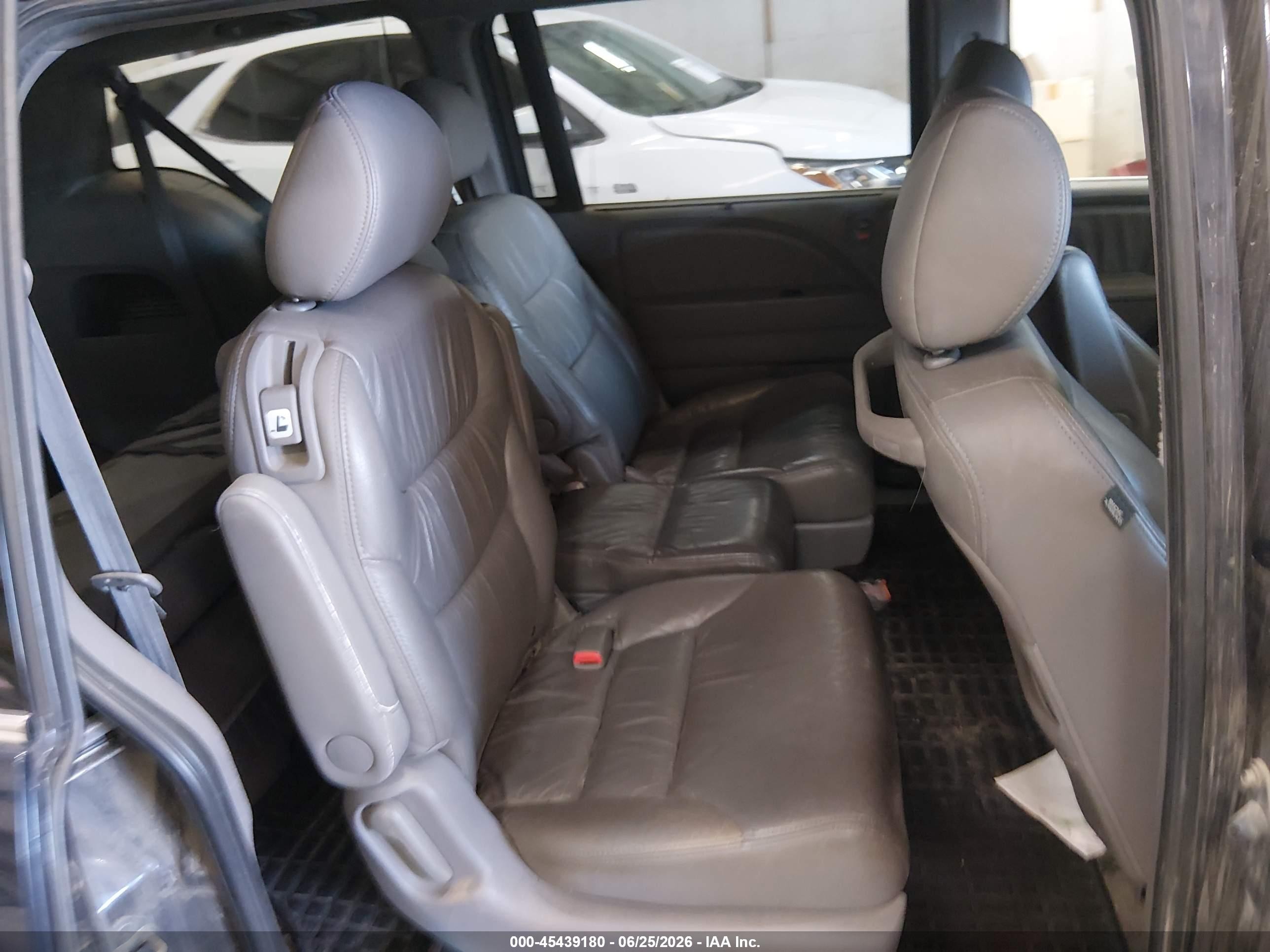 2008 Honda Odyssey Touring Blue vin: 5FNRL38908B073255