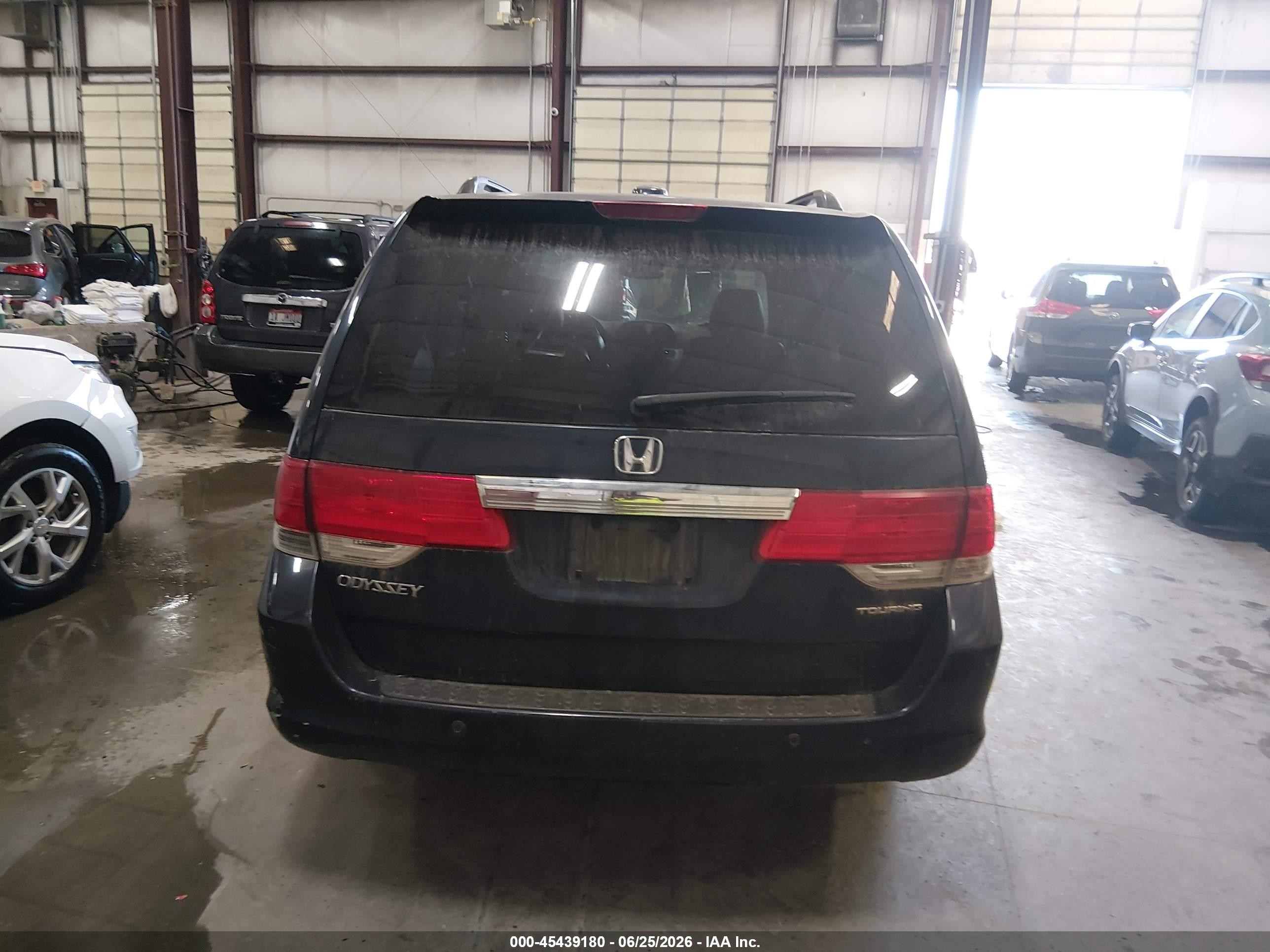 2008 Honda Odyssey Touring Blue vin: 5FNRL38908B073255