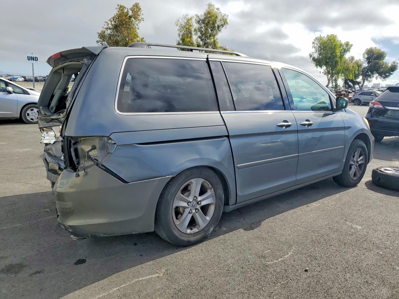 2008 Honda Odyssey Touring Gray vin: 5FNRL38918B014697