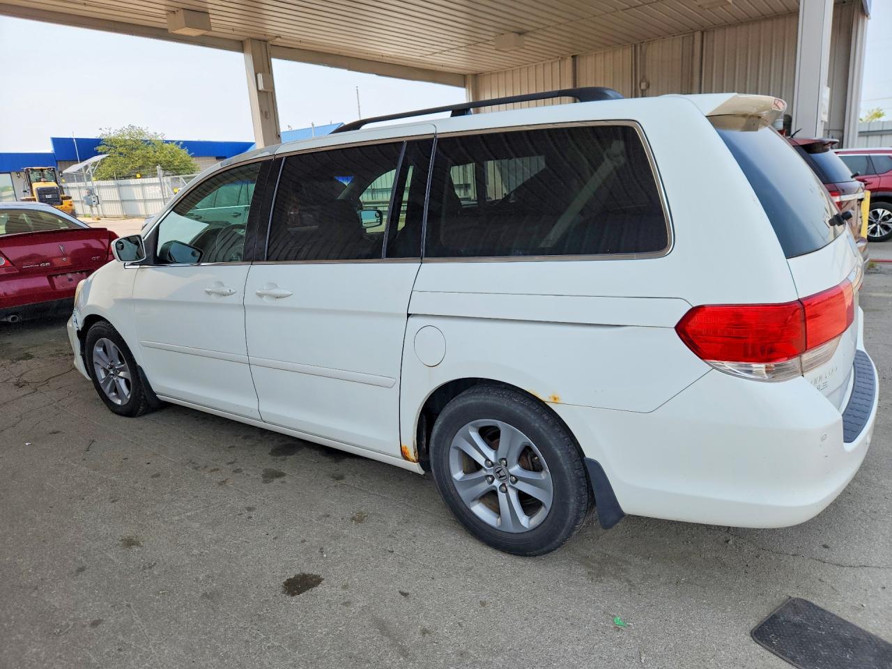 2008 Honda Odyssey Touring White vin: 5FNRL38938B088199
