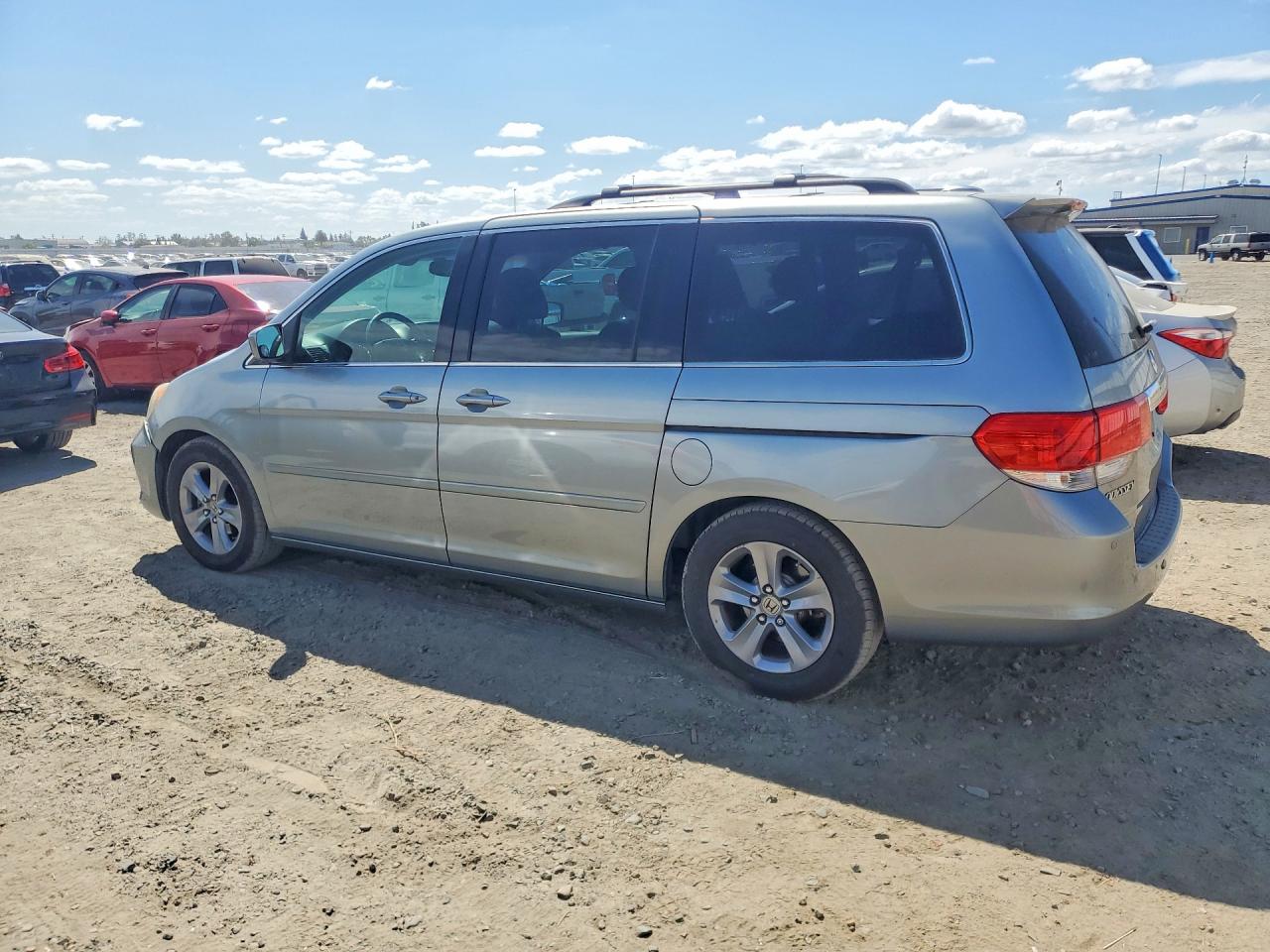 2008 Honda Odyssey Touring Blue vin: 5FNRL38938B088803