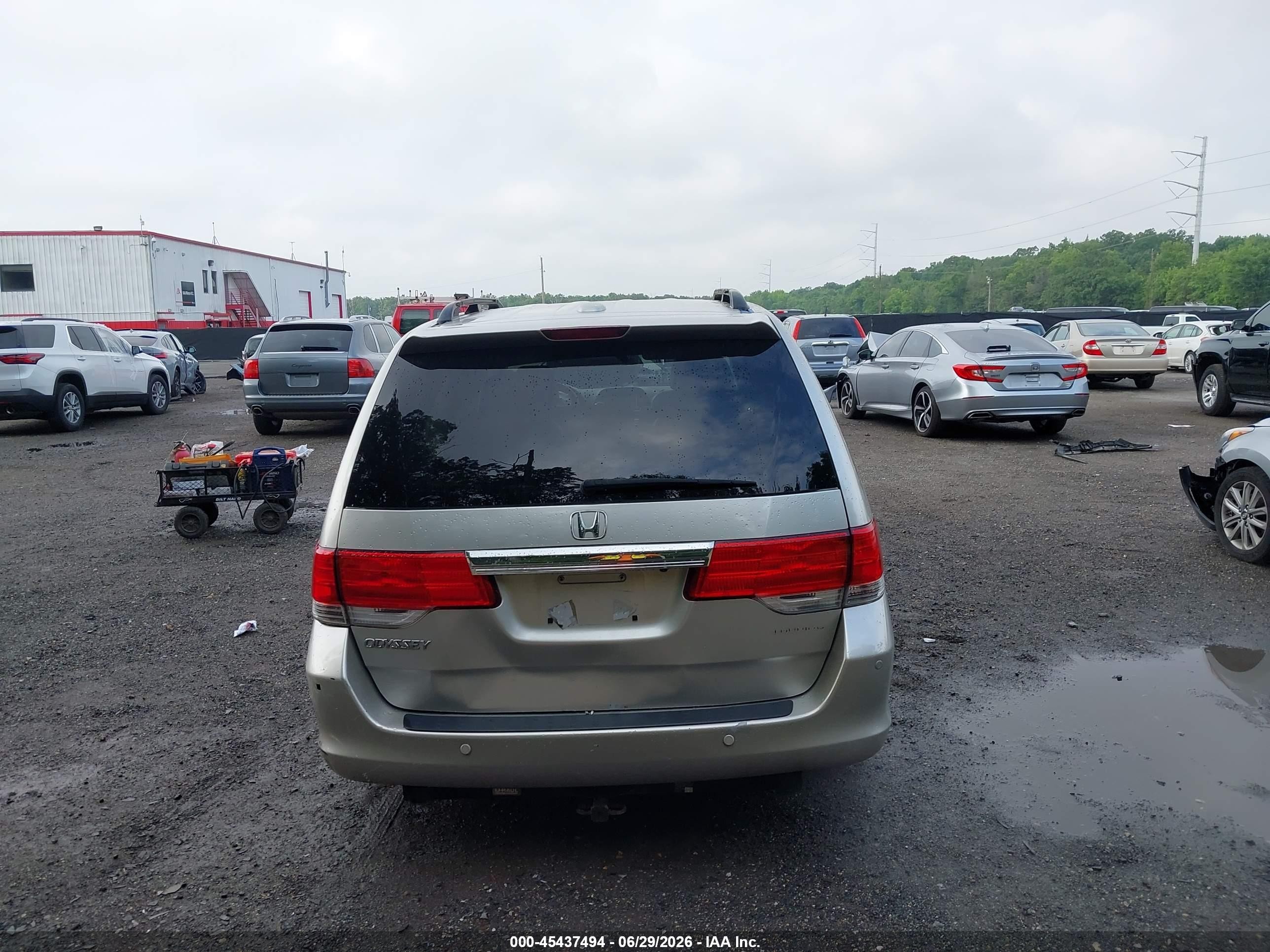 2008 Honda Odyssey Touring Gray vin: 5FNRL38948B018937