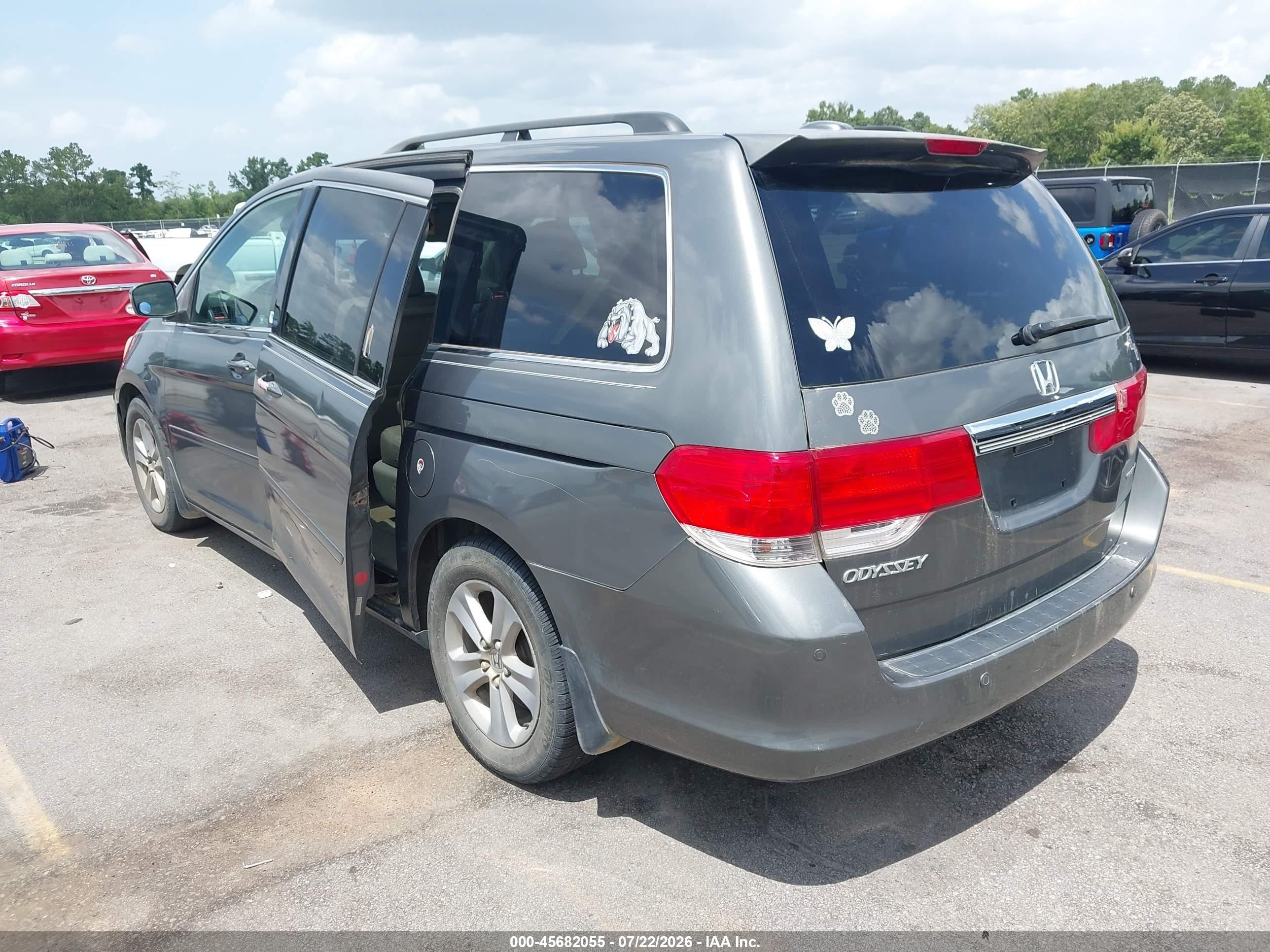 2008 Honda Odyssey Touring Gray vin: 5FNRL38948B069256