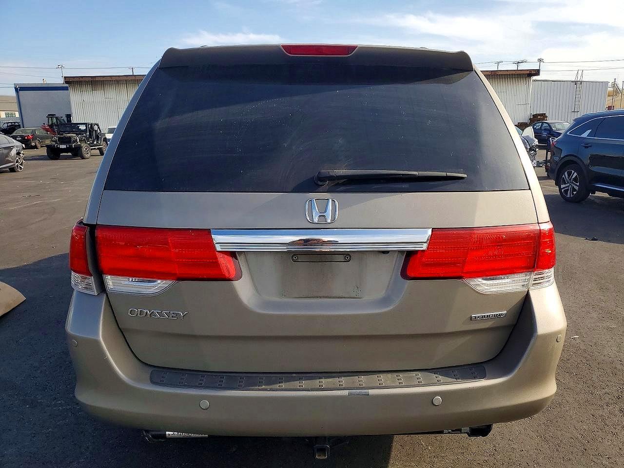 2009 Honda Odyssey Touring Beige vin: 5FNRL38949B034752