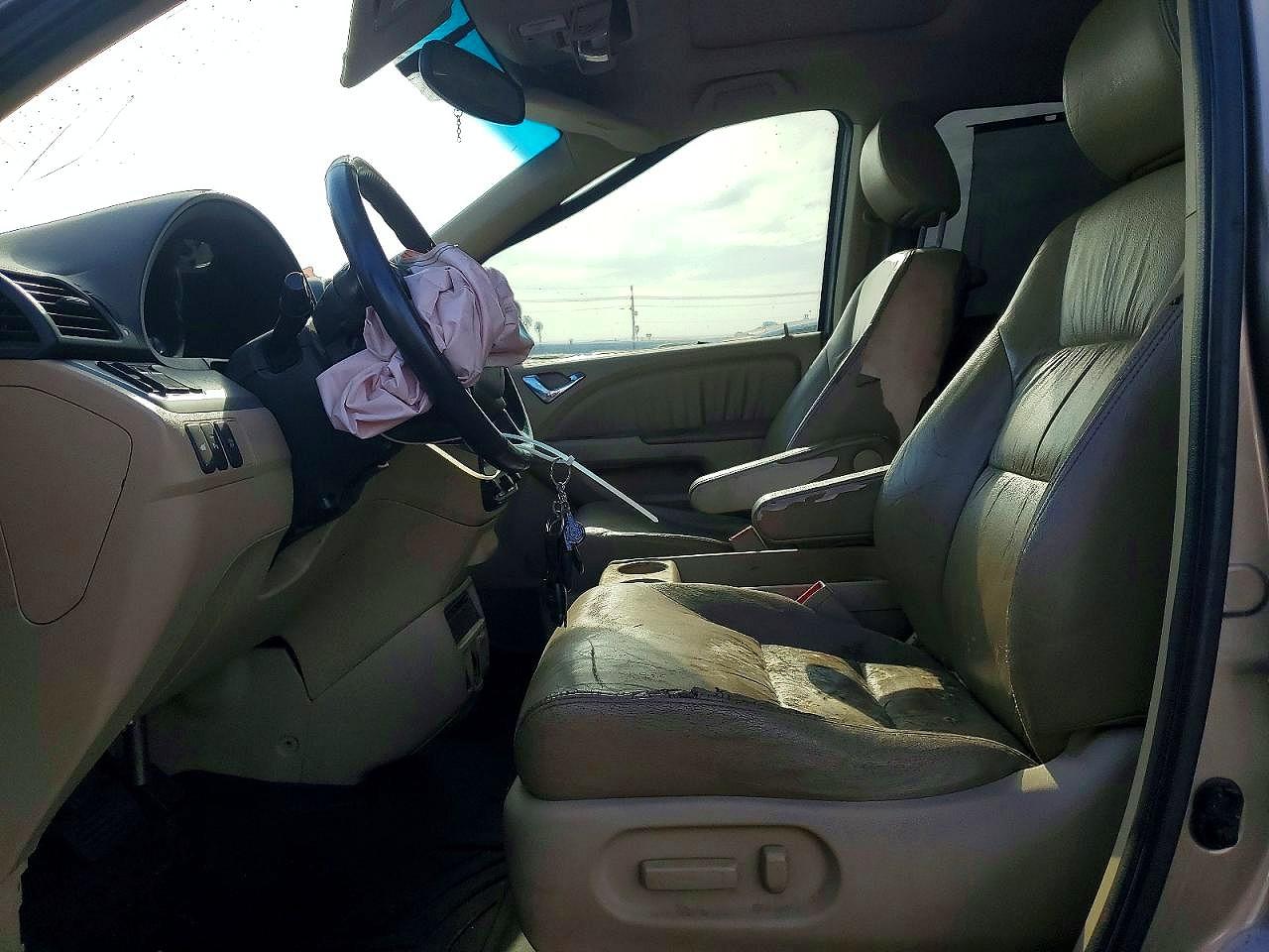 2009 Honda Odyssey Touring Beige vin: 5FNRL38949B034752