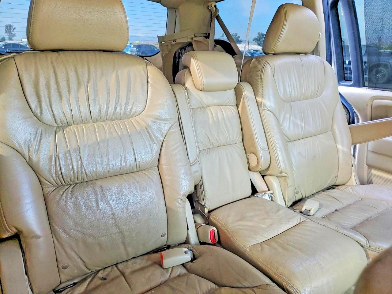 2009 Honda Odyssey Touring Beige vin: 5FNRL38949B034752