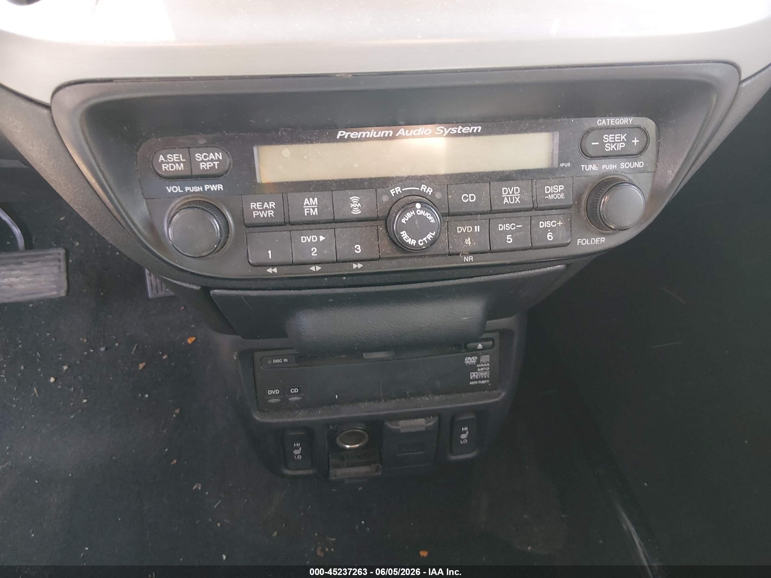 2009 Honda Odyssey Touring Silver vin: 5FNRL38949B039594