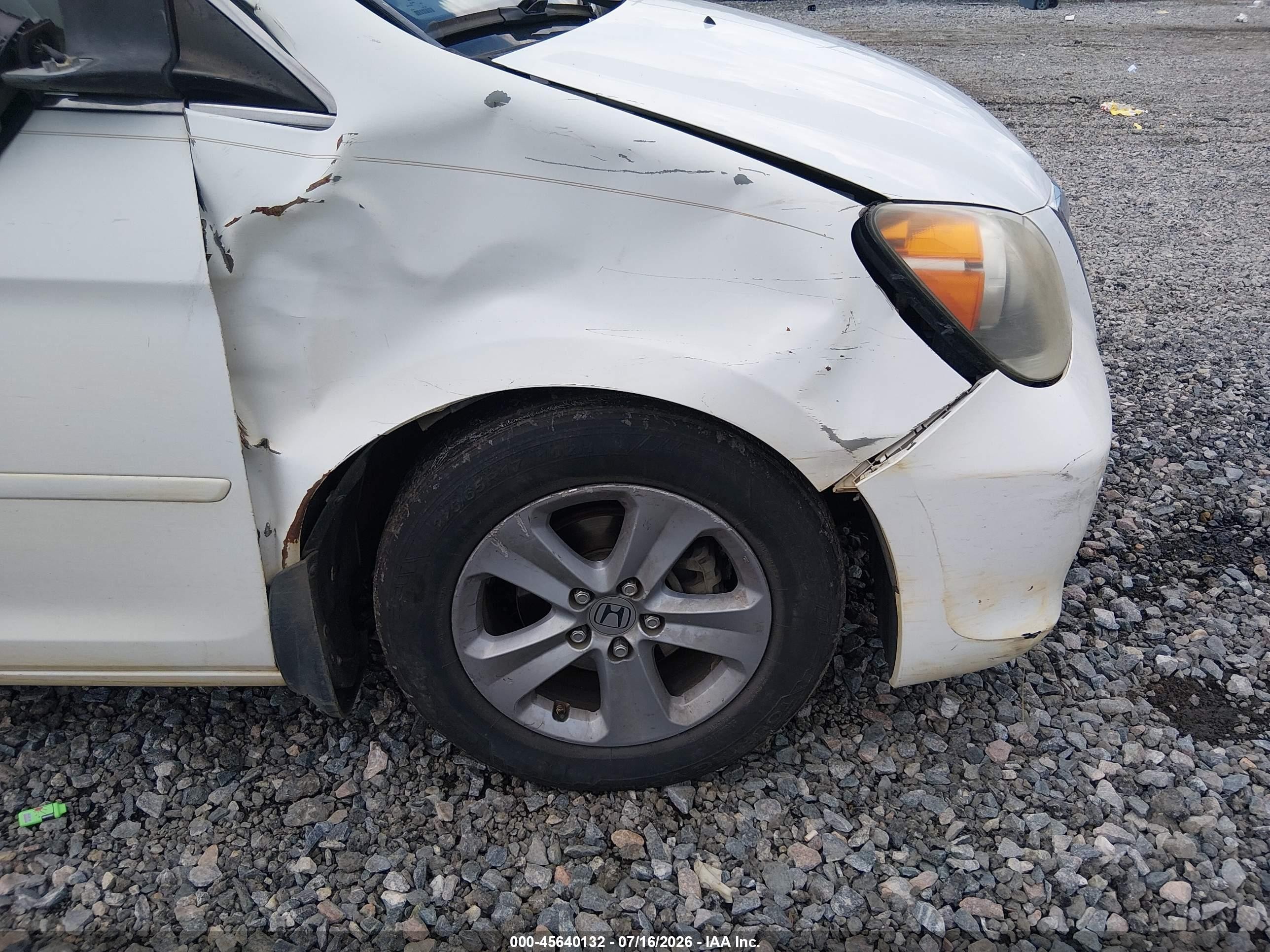2008 Honda Odyssey Touring White vin: 5FNRL38958B007705
