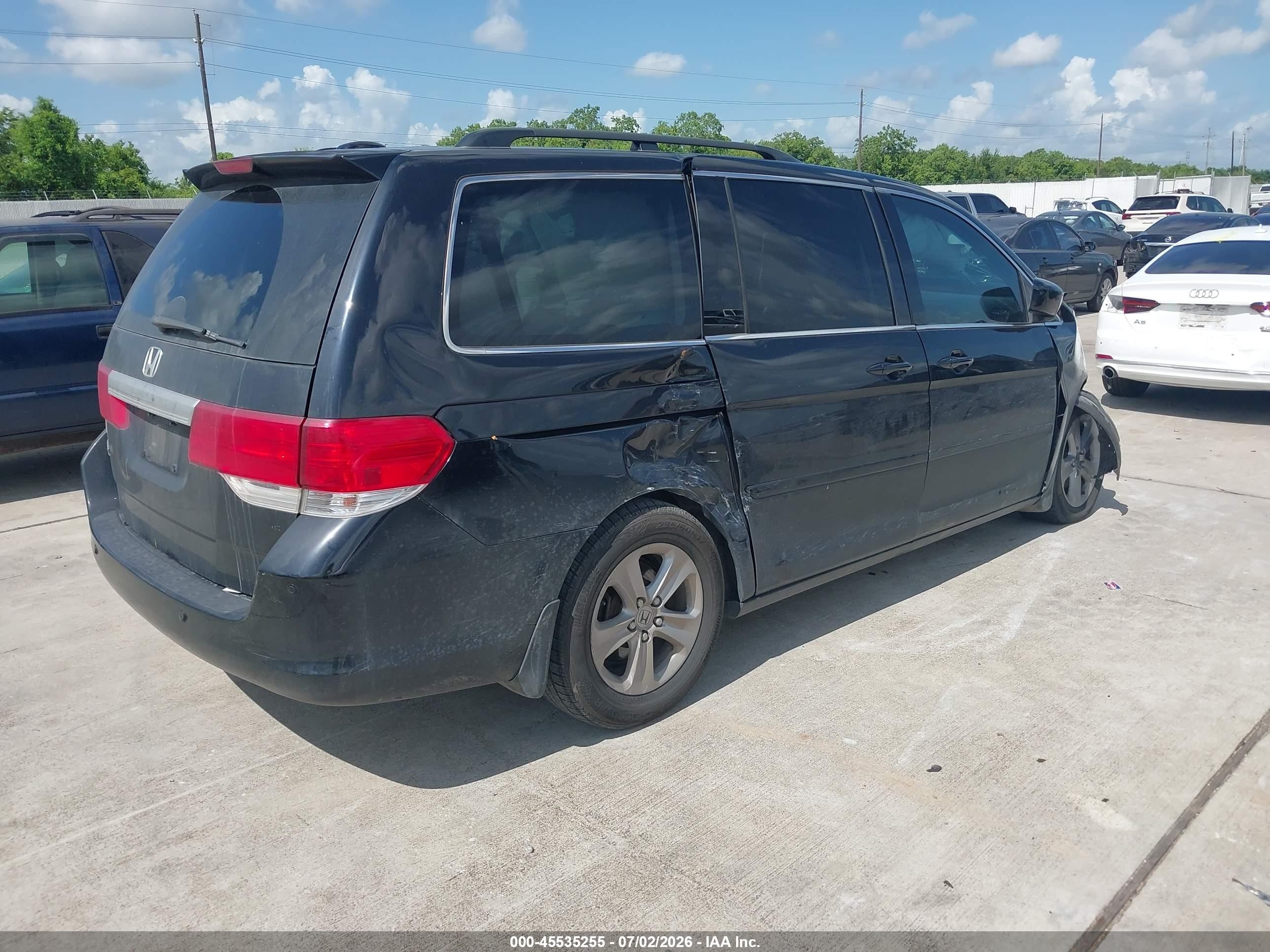2008 Honda Odyssey Touring Black vin: 5FNRL38958B011382