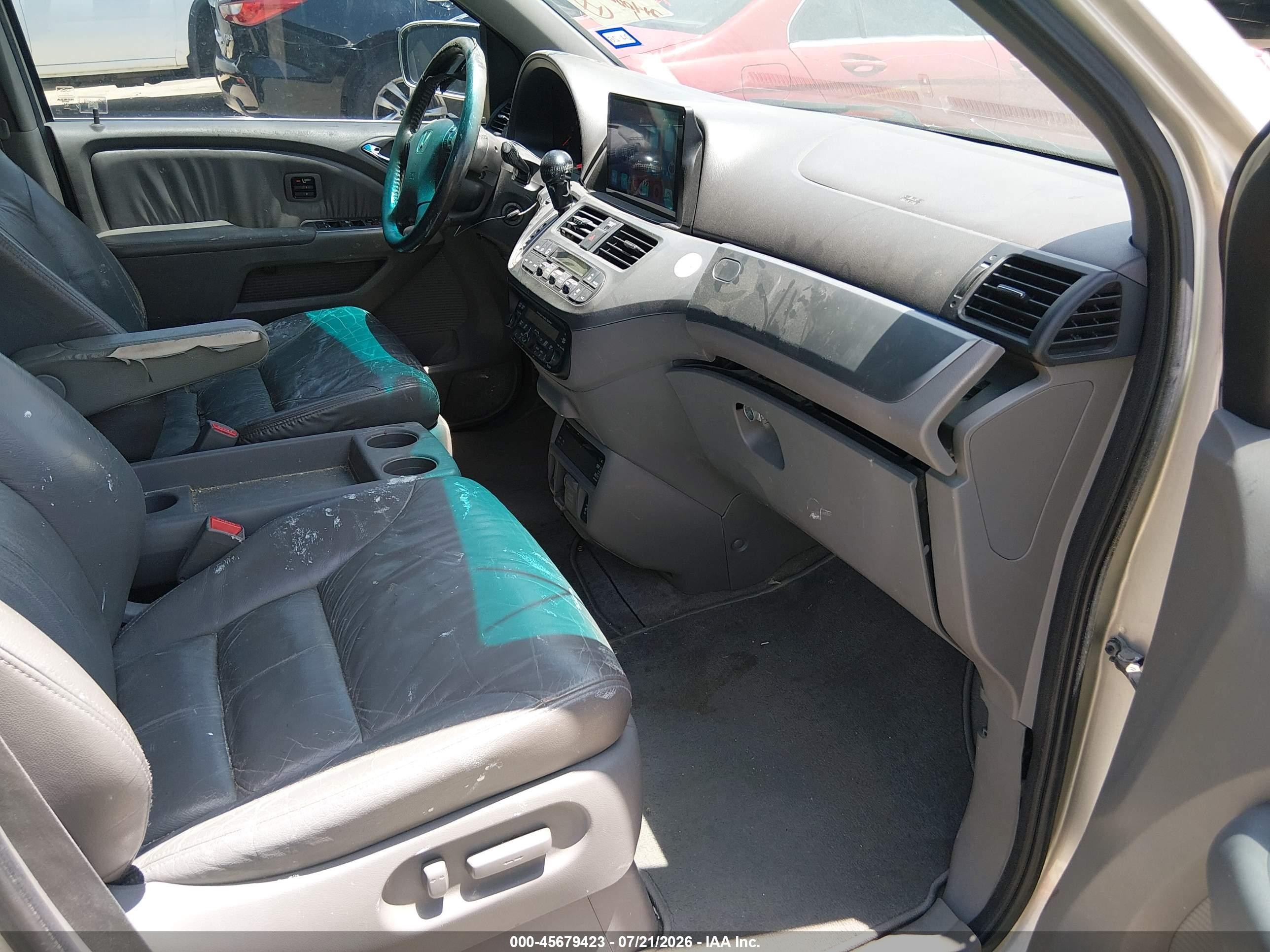 2008 Honda Odyssey Touring Gray vin: 5FNRL38958B024858