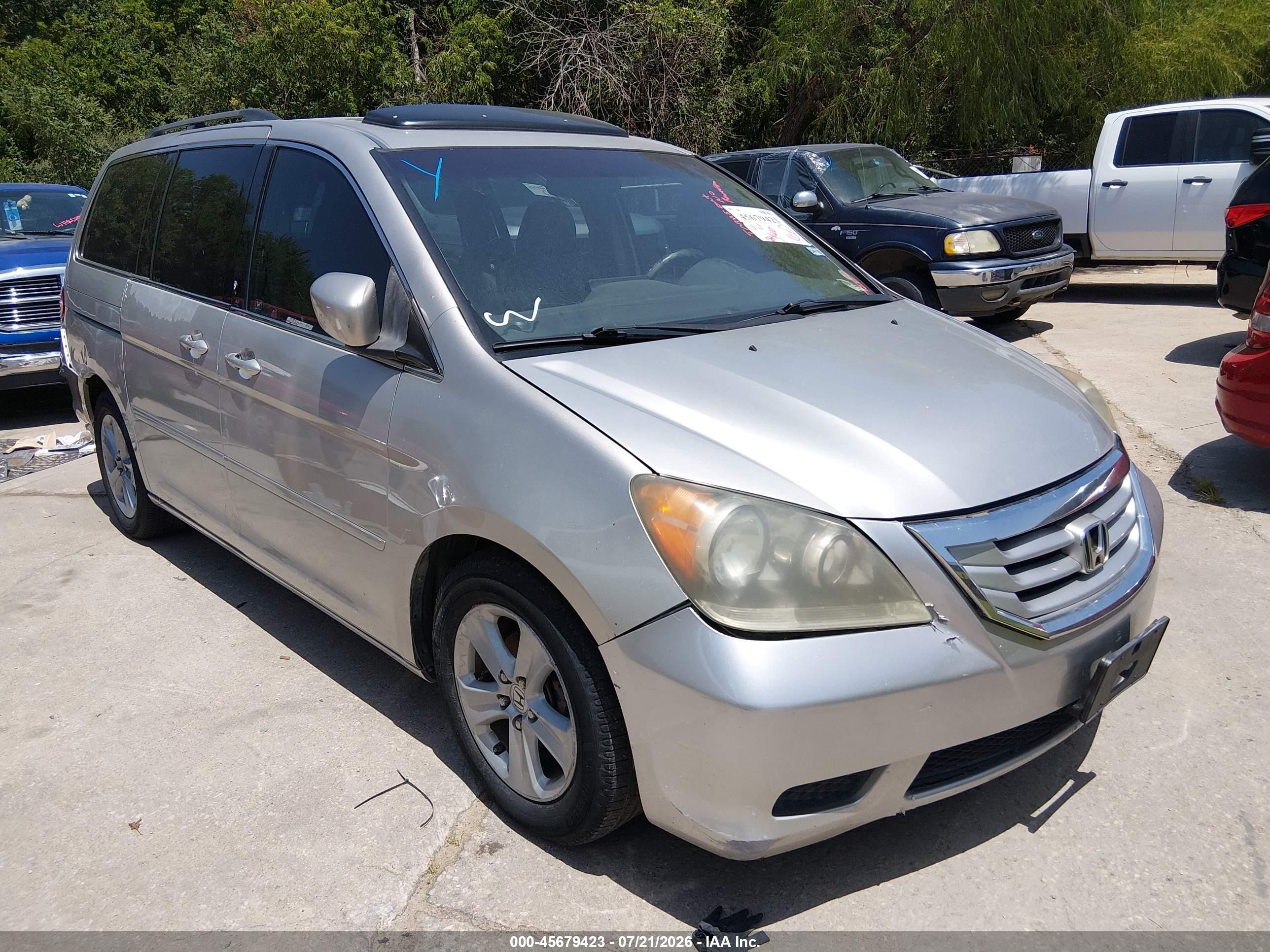 2008 Honda Odyssey Touring Gray vin: 5FNRL38958B024858