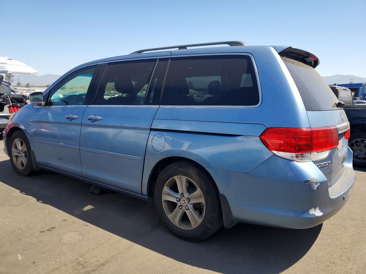 2009 Honda Odyssey Touring Blue vin: 5FNRL38959B032072
