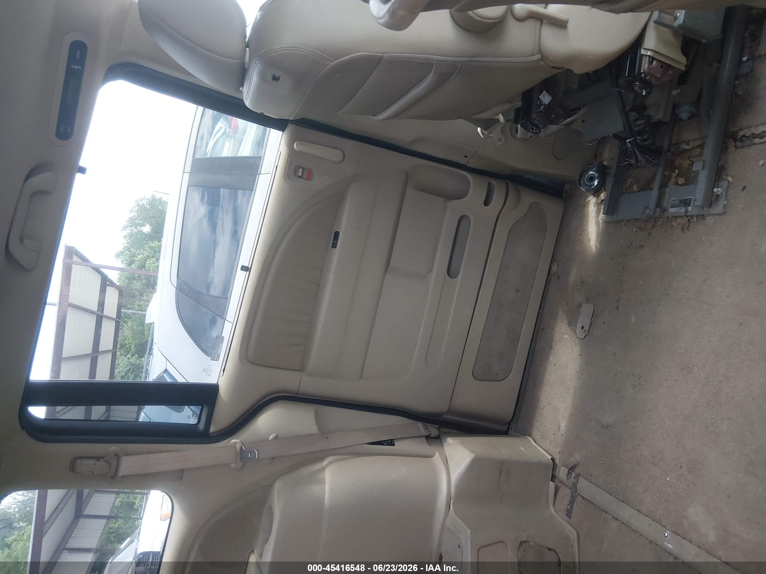 2009 Honda Odyssey Touring Beige vin: 5FNRL38959B052645