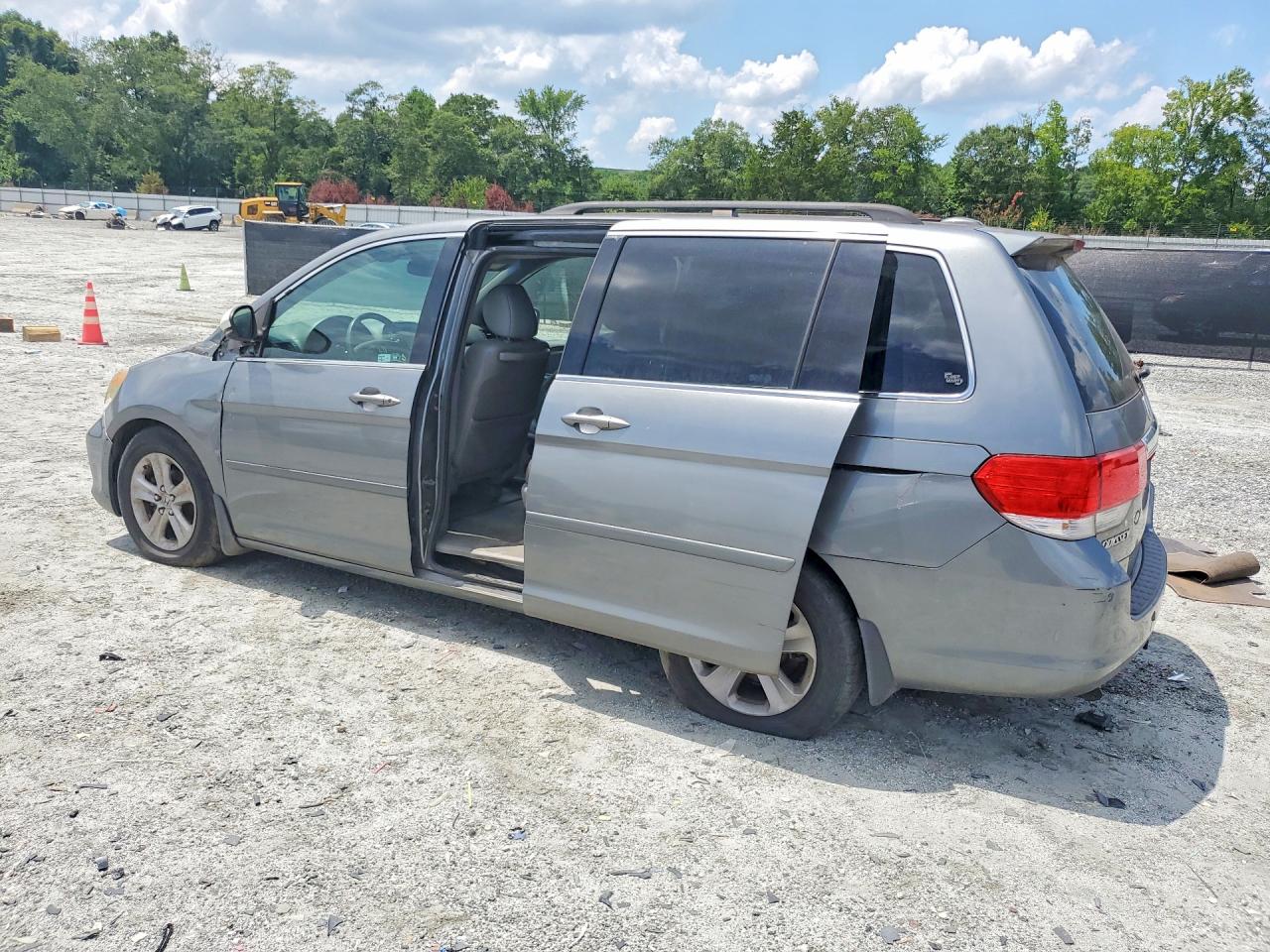 2009 Honda Odyssey Touring Gray vin: 5FNRL38969B014762
