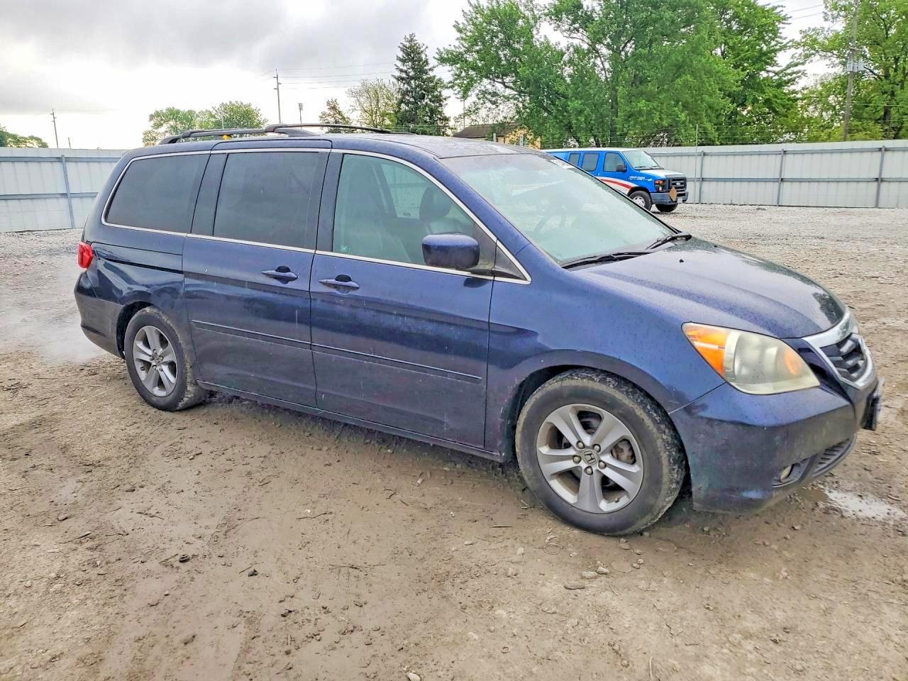 2008 Honda Odyssey Touring Blue vin: 5FNRL38978B015952