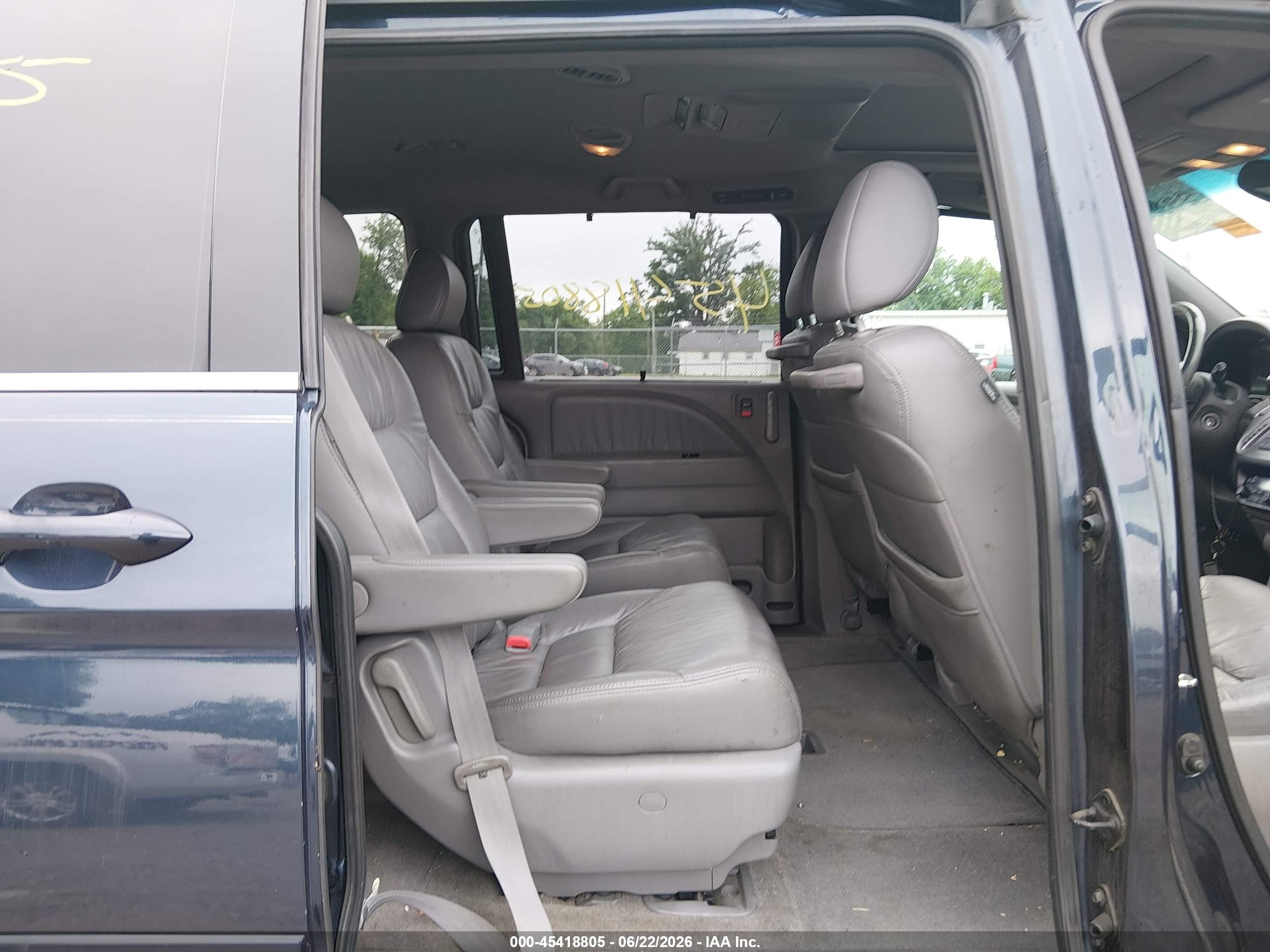 2009 Honda Odyssey Touring Blue vin: 5FNRL38979B021820