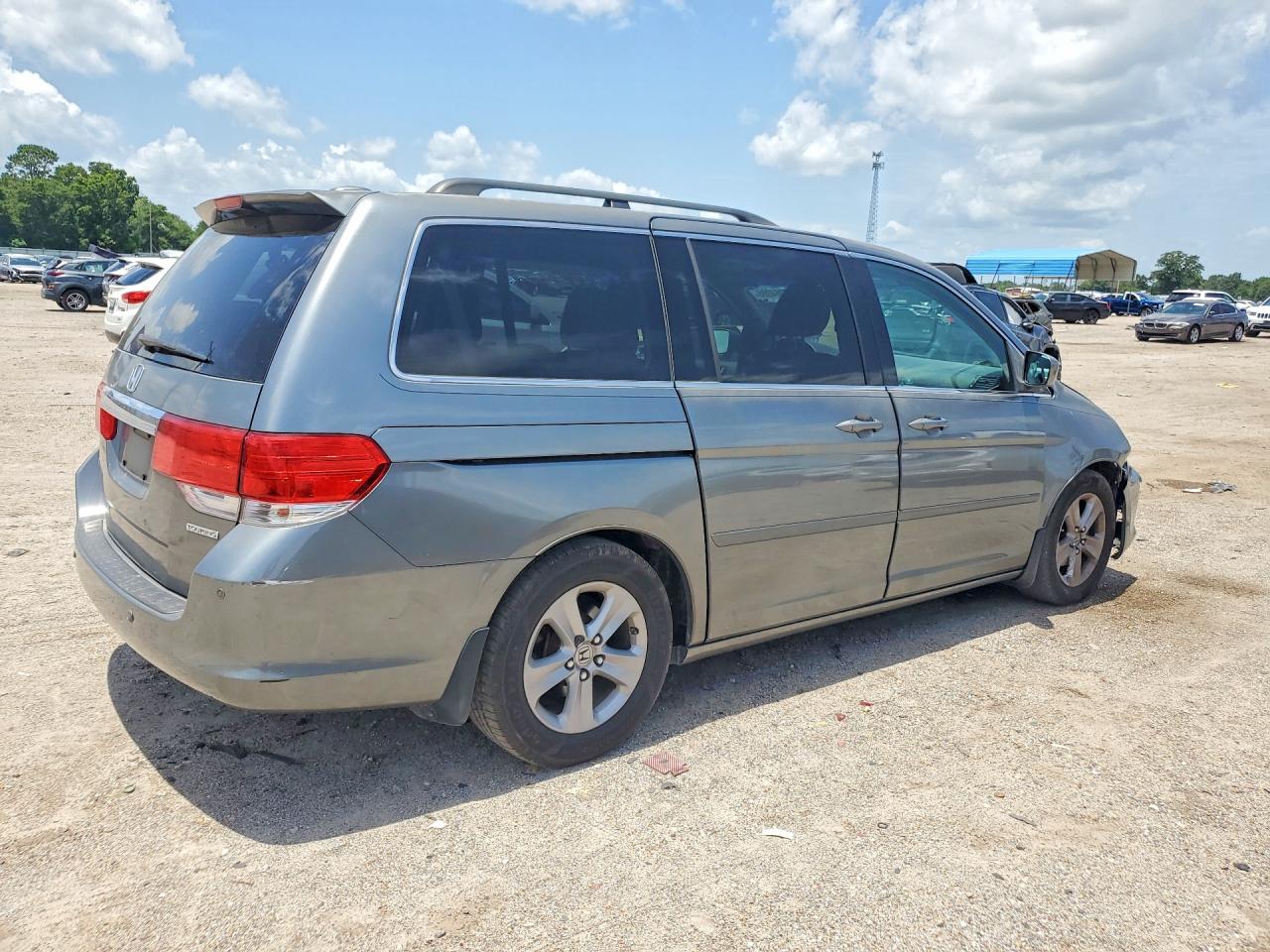 2009 Honda Odyssey Touring Gray vin: 5FNRL38979B044031