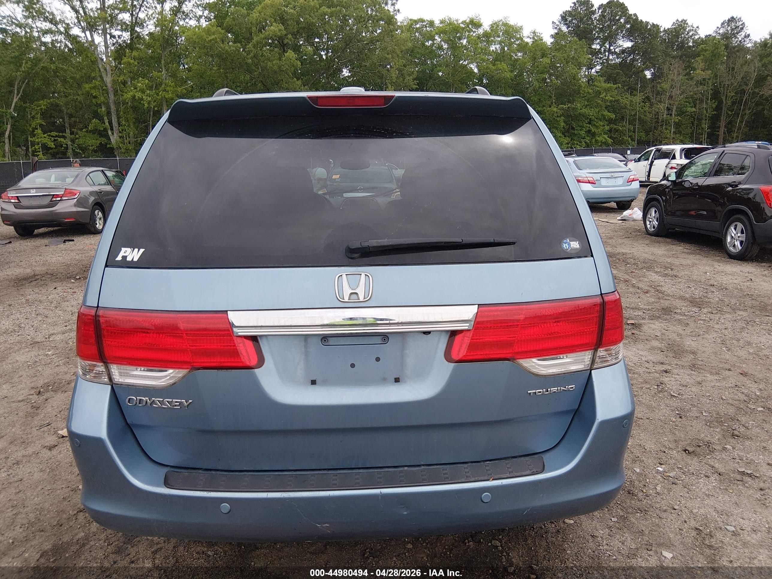 2008 Honda Odyssey Touring Blue vin: 5FNRL38988B010775