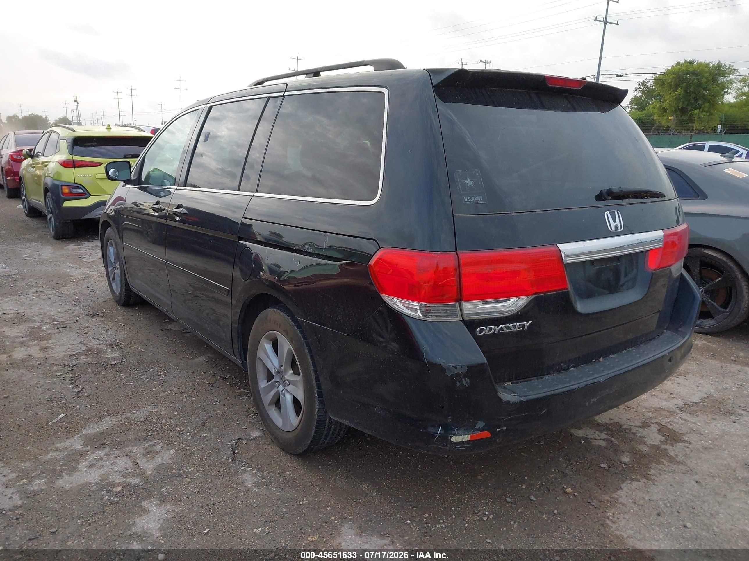2008 Honda Odyssey Touring Black vin: 5FNRL38988B067204