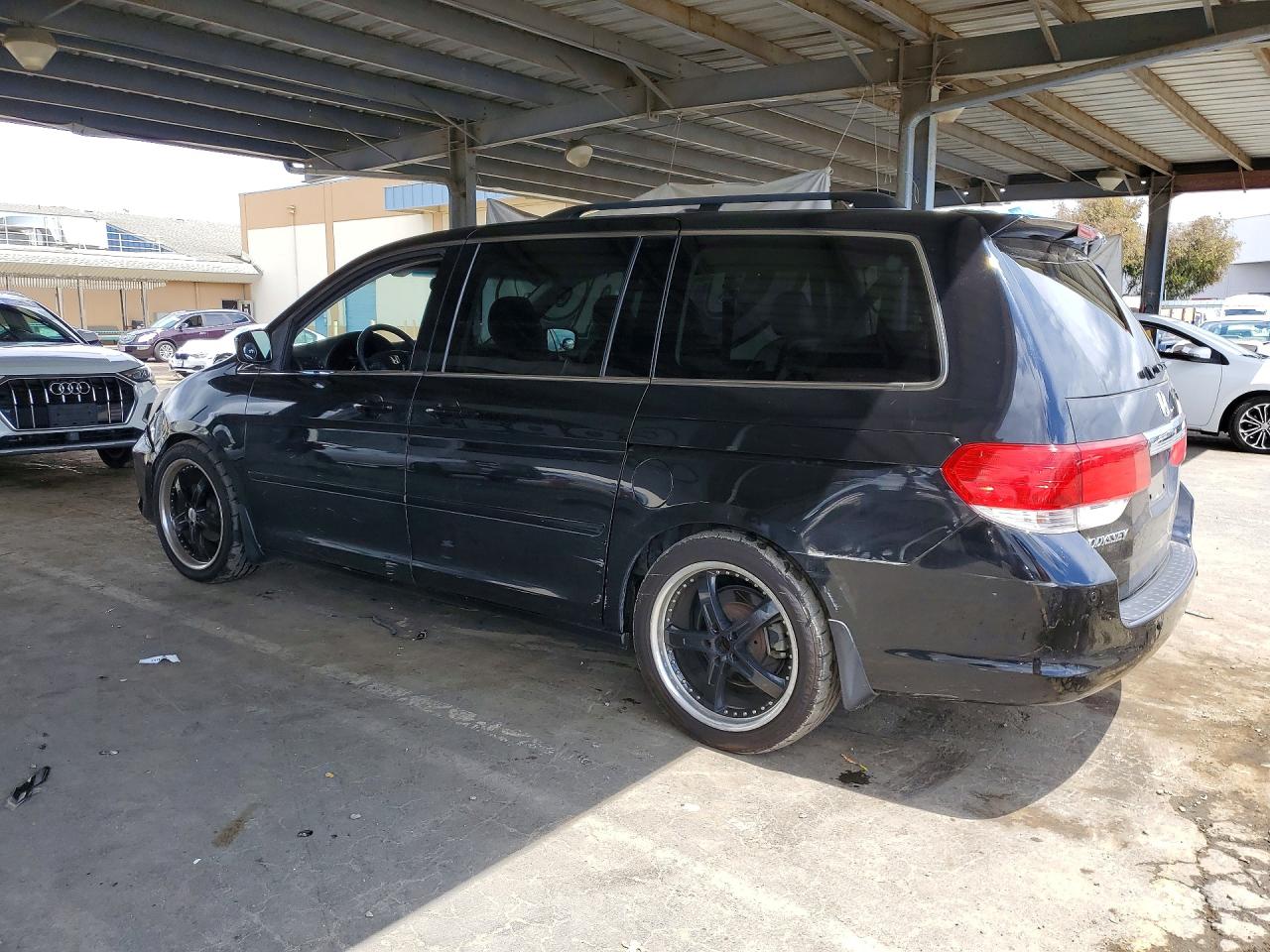 2009 Honda Odyssey Touring Black vin: 5FNRL38989B024354