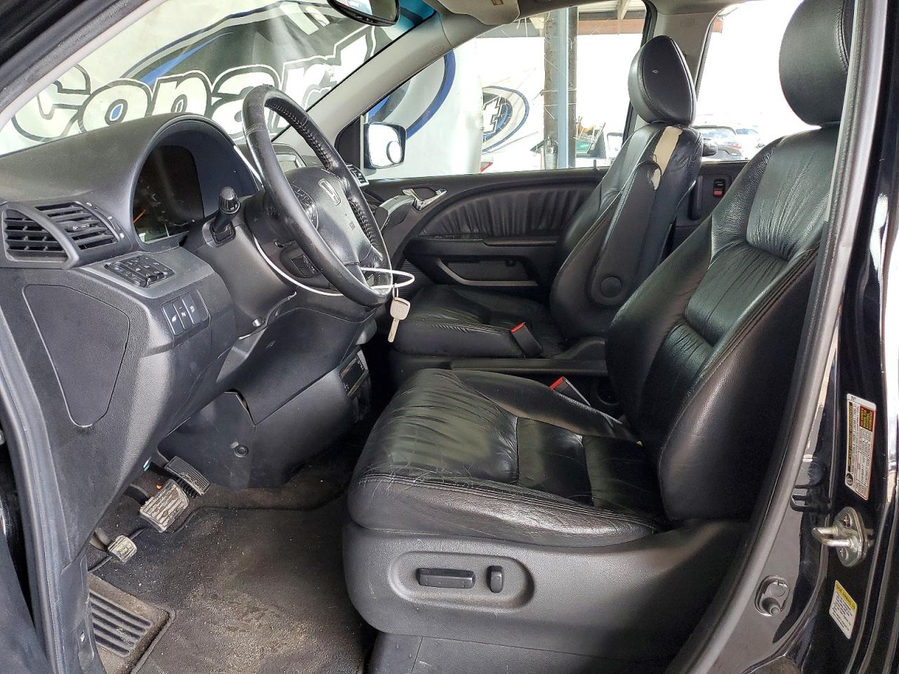 2009 Honda Odyssey Touring Black vin: 5FNRL38989B024354