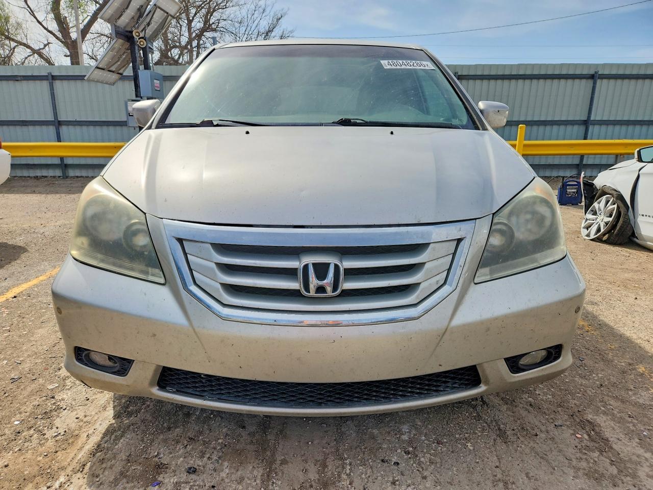 2008 Honda Odyssey Touring Silver vin: 5FNRL38998B043154