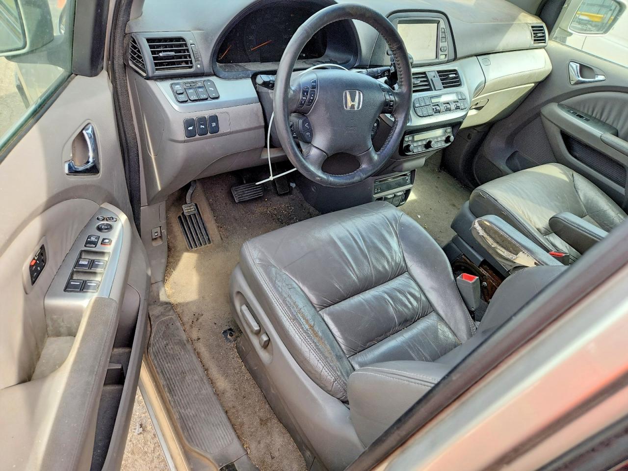 2008 Honda Odyssey Touring Silver vin: 5FNRL38998B043154