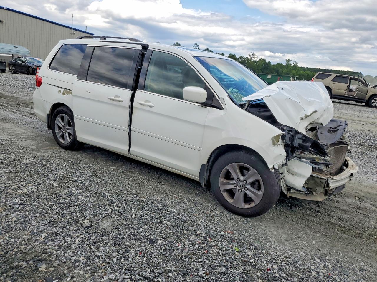 2008 Honda Odyssey Touring White vin: 5FNRL38998B049861