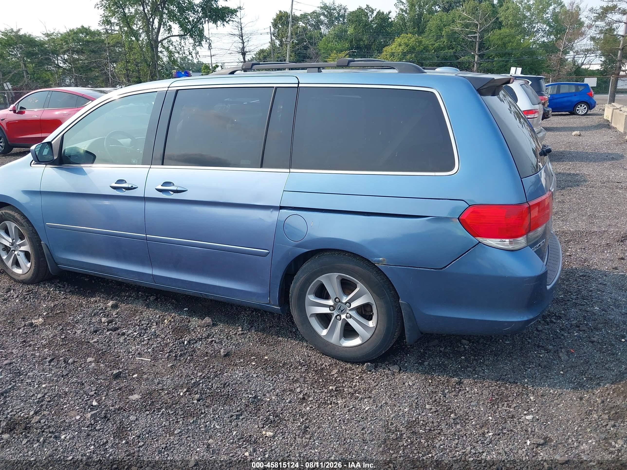 2009 Honda Odyssey Touring Blue vin: 5FNRL38999B000340