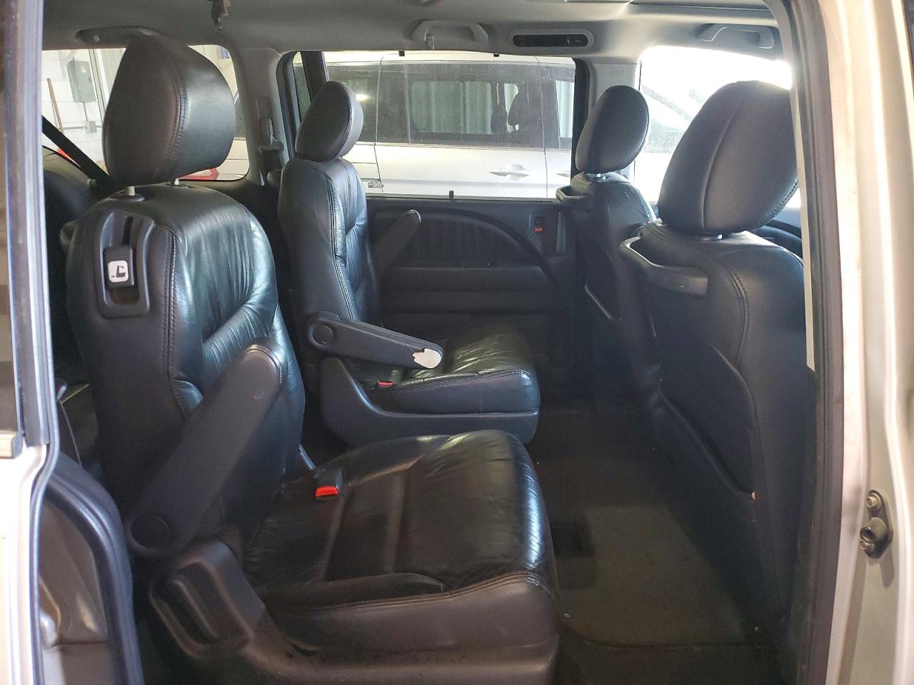 2008 Honda Odyssey Touring Серебряный vin: 5FNRL389X8B025374