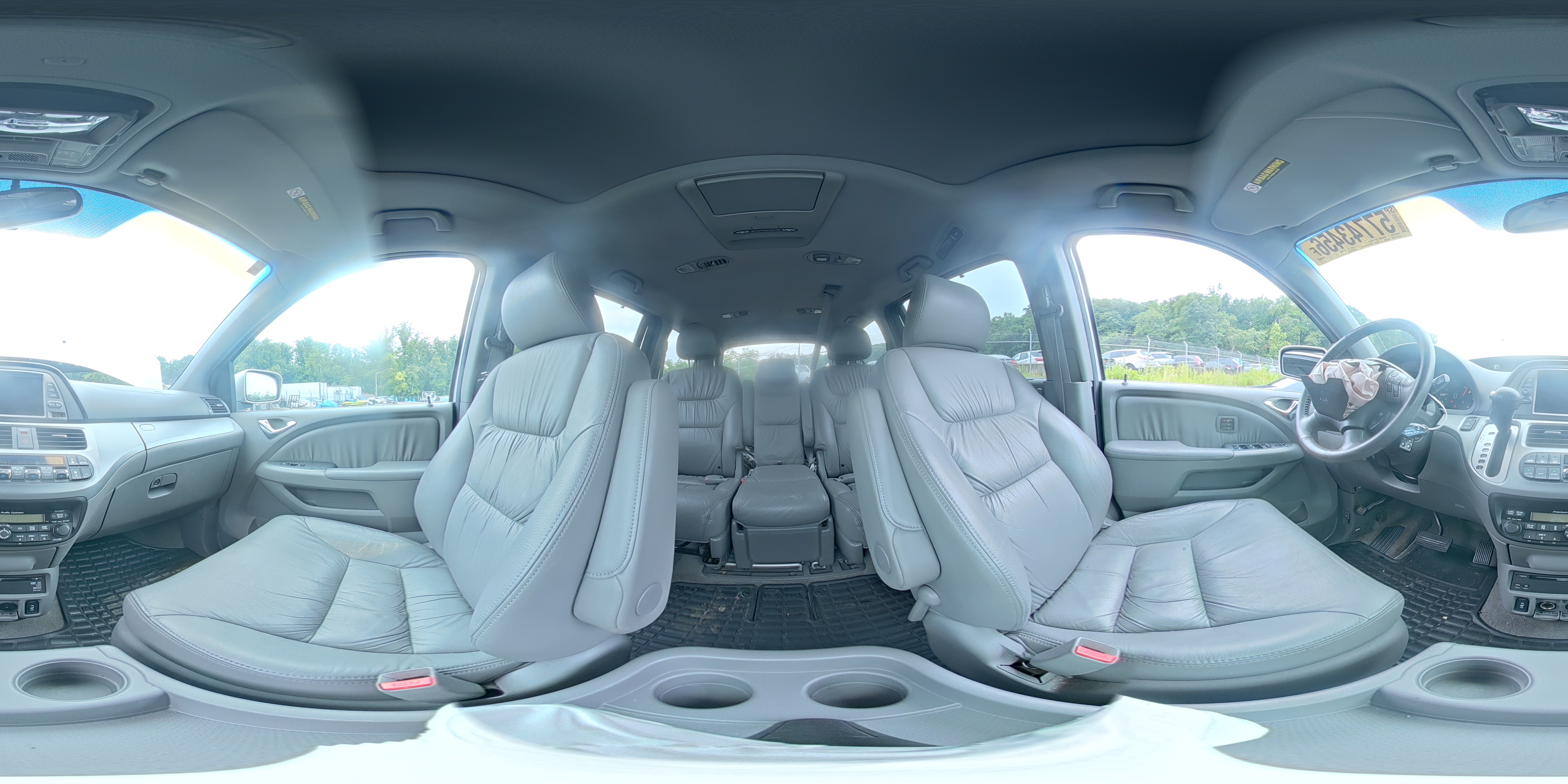 2008 Honda Odyssey Touring Silver vin: 5FNRL389X8B066913