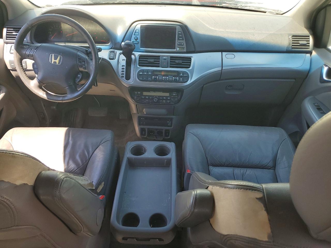 2009 Honda Odyssey Touring Silver vin: 5FNRL389X9B057968