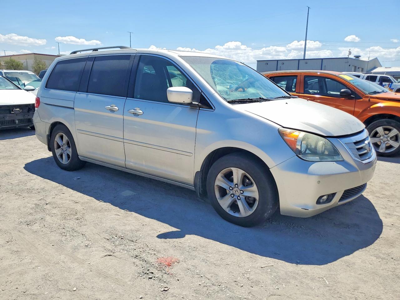 2009 Honda Odyssey Touring Silver vin: 5FNRL389X9B057968