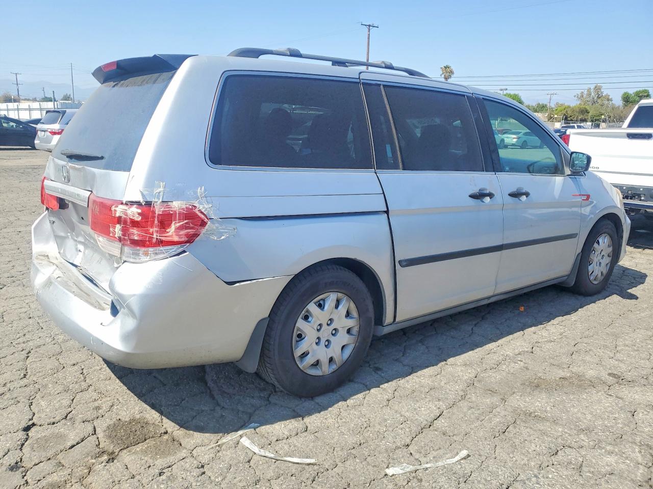 2010 Honda Odyssey Silver vin: 5FNRL3H21AB050446