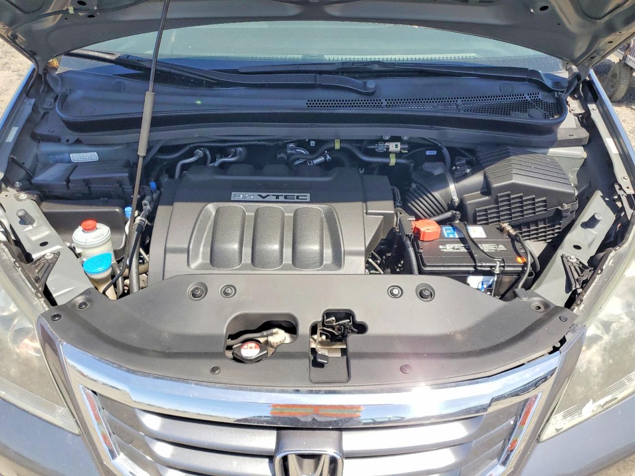 2010 Honda Odyssey Lx Charcoal vin: 5FNRL3H21AB099579