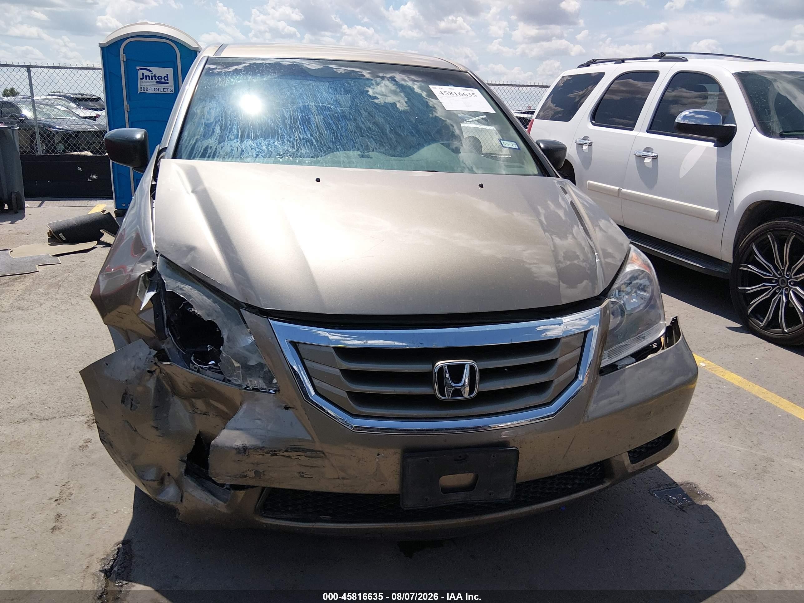 2010 Honda Odyssey Lx Gold vin: 5FNRL3H23AB073100