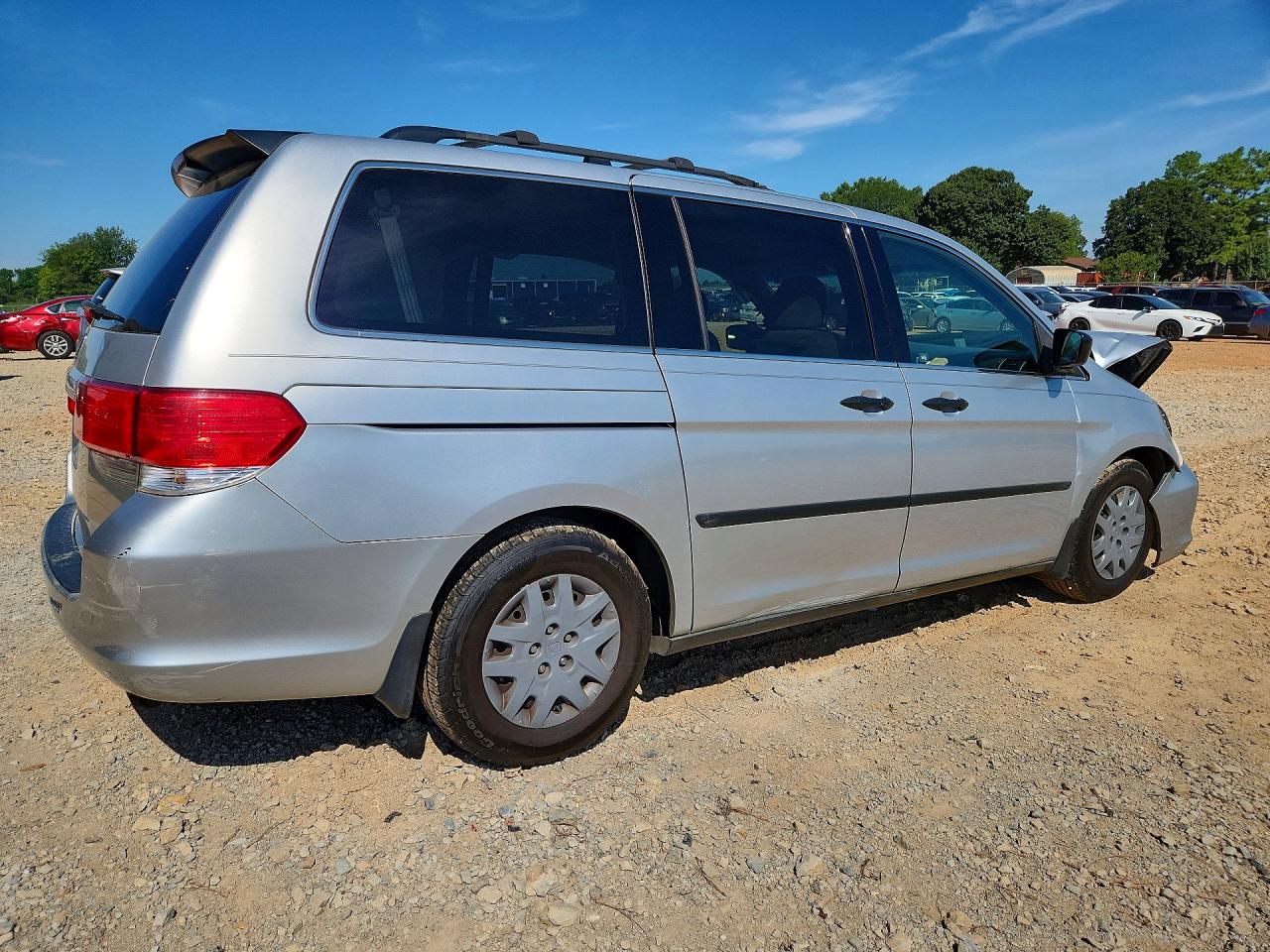 2010 Honda Odyssey Lx Silver vin: 5FNRL3H26AB026790