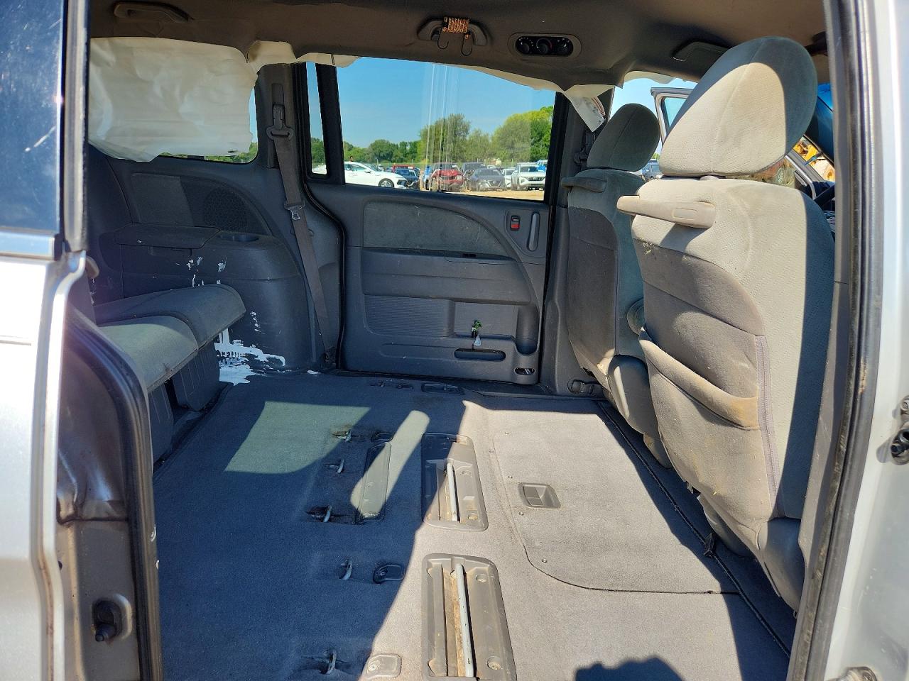2010 Honda Odyssey Lx Silver vin: 5FNRL3H26AB026790