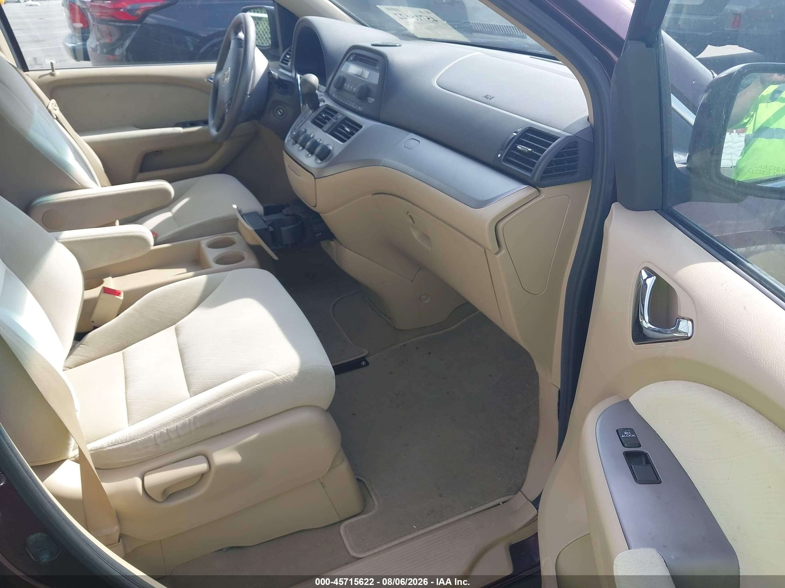 2010 Honda Odyssey Lx Burgundy vin: 5FNRL3H26AB112147