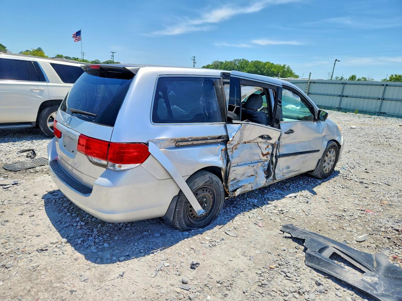 2010 Honda Odyssey Lx Gray vin: 5FNRL3H28AB022658