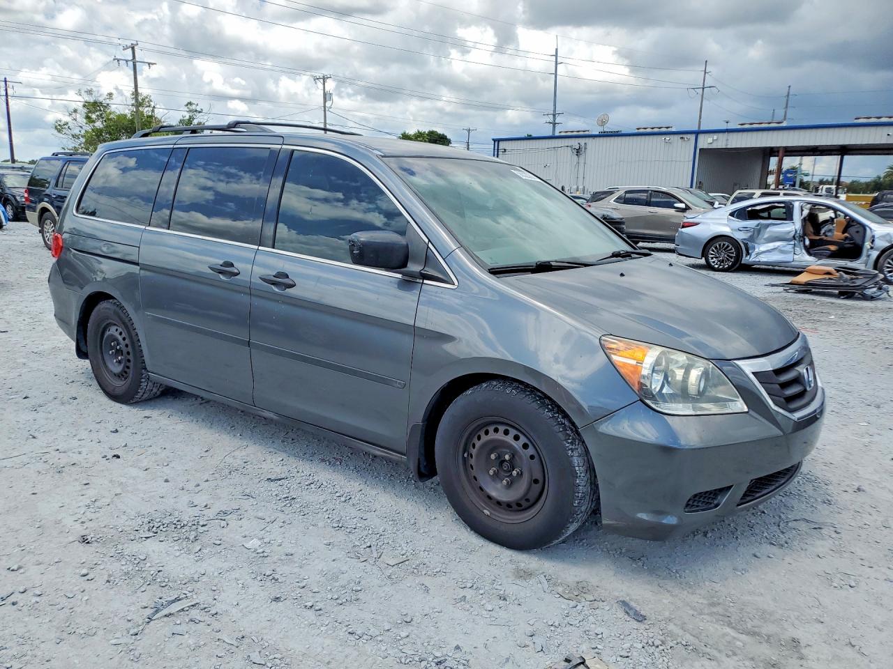 2010 Honda Odyssey Lx Gray vin: 5FNRL3H28AB111775