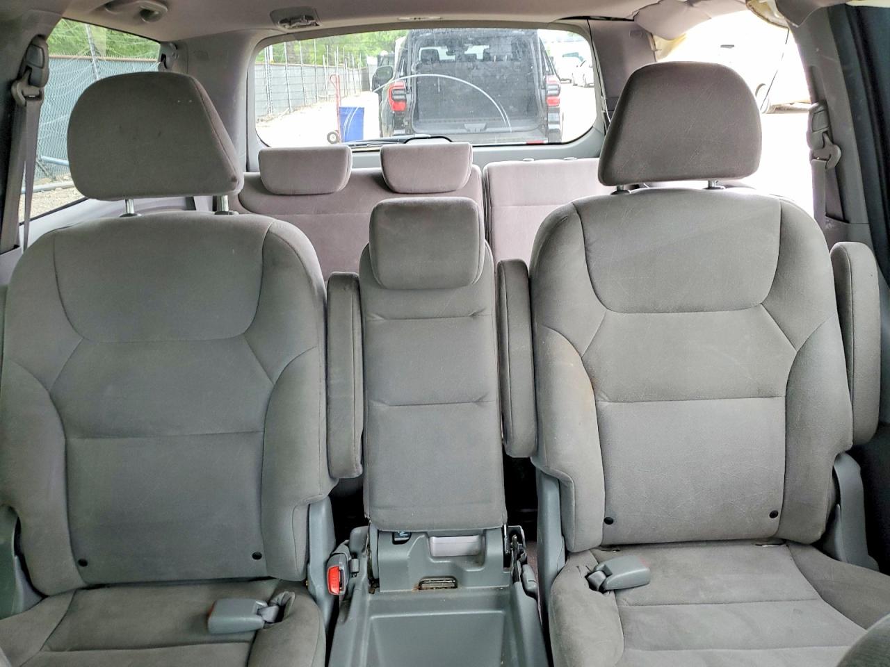 2010 Honda Odyssey Ex Gray vin: 5FNRL3H40AB016337