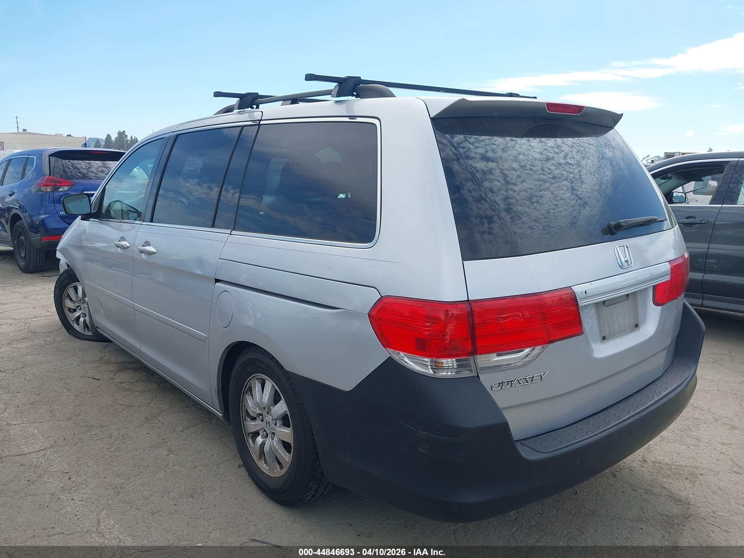 2010 Honda Odyssey Ex Gray vin: 5FNRL3H41AB012670