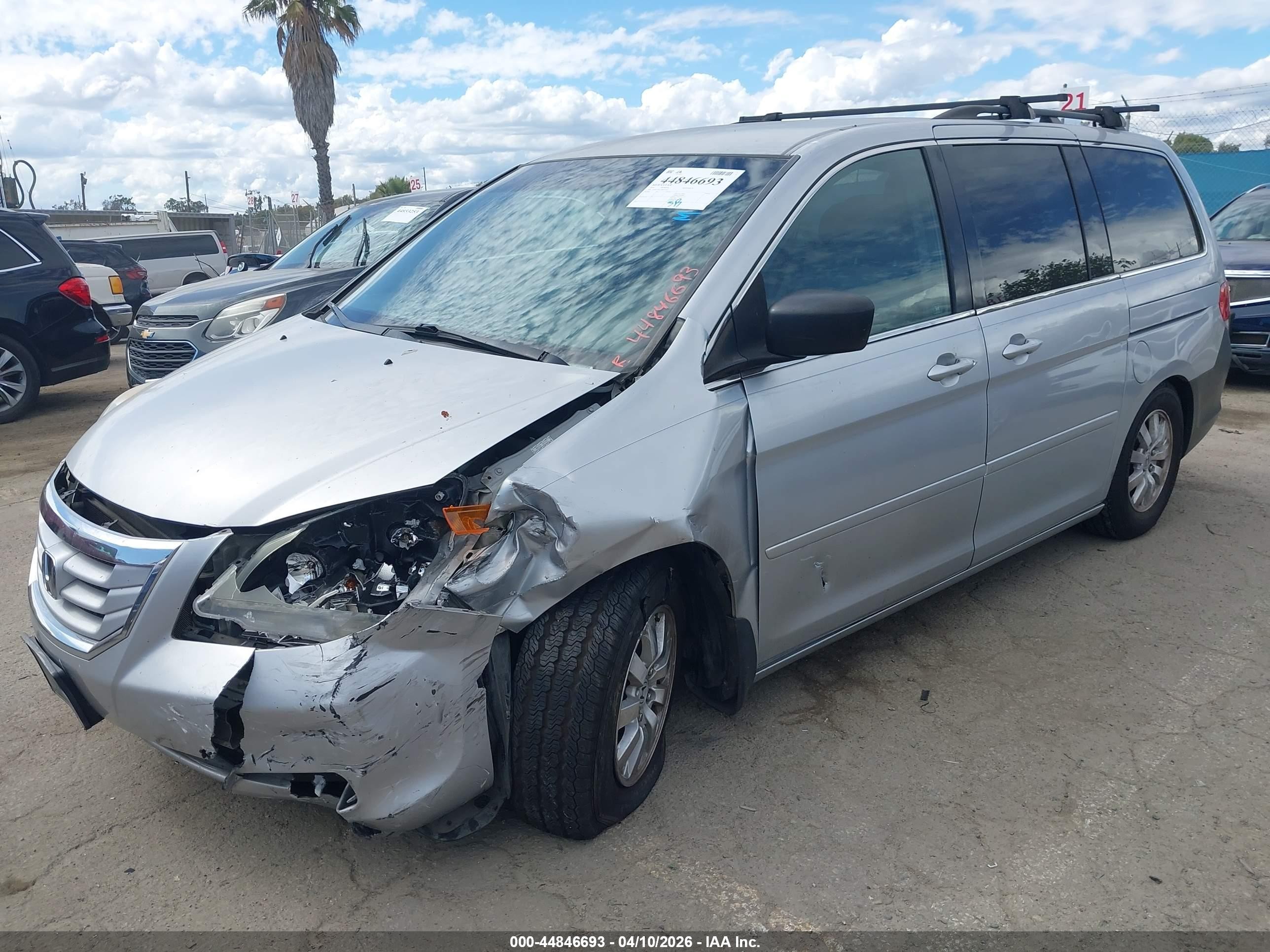 2010 Honda Odyssey Ex Gray vin: 5FNRL3H41AB012670
