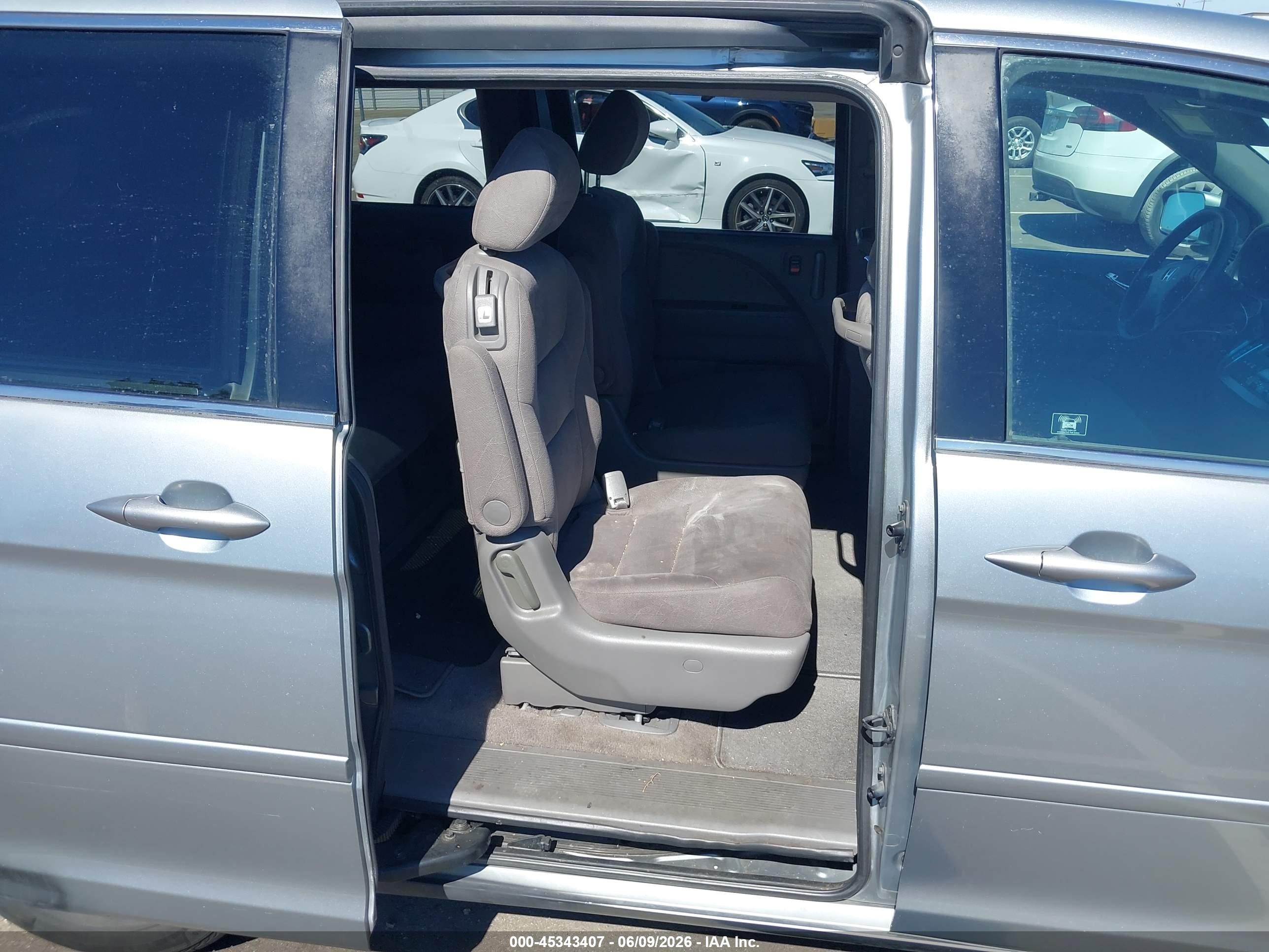 2010 Honda Odyssey Ex Light Blue vin: 5FNRL3H41AB091659