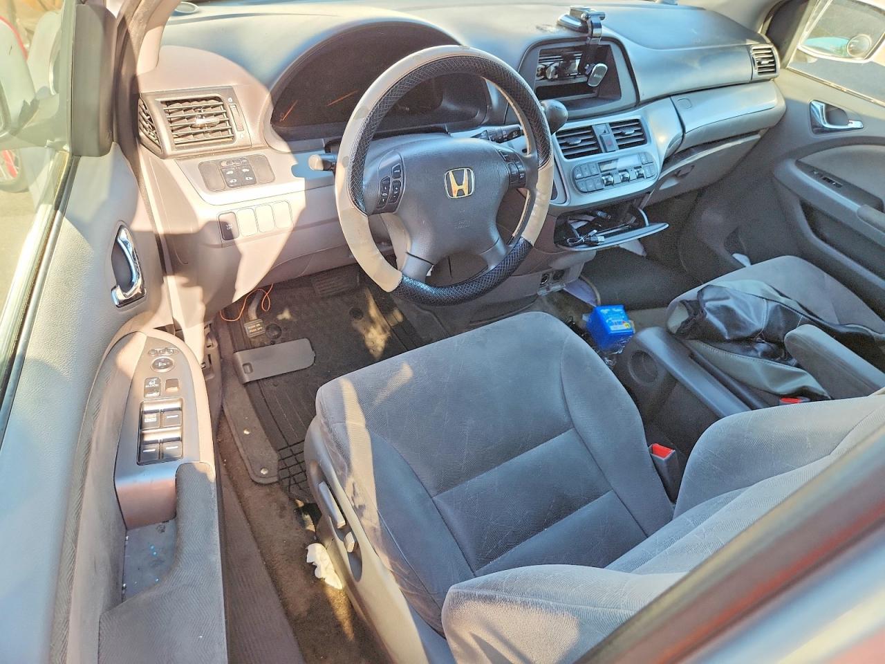 2010 Honda Odyssey Белый vin: 5FNRL3H41AB112302